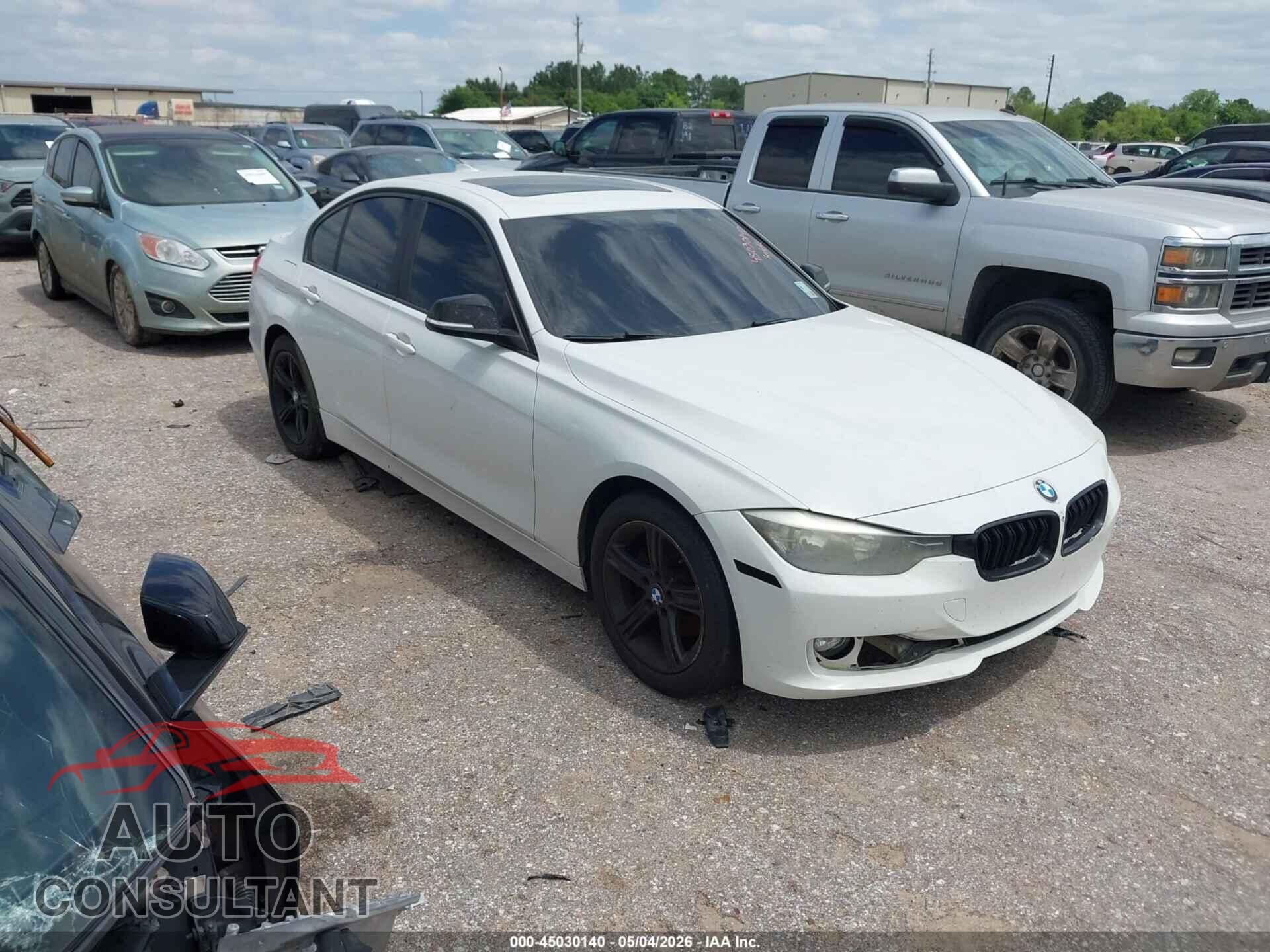 BMW 320I 2014 - WBA3B1C50EP678960