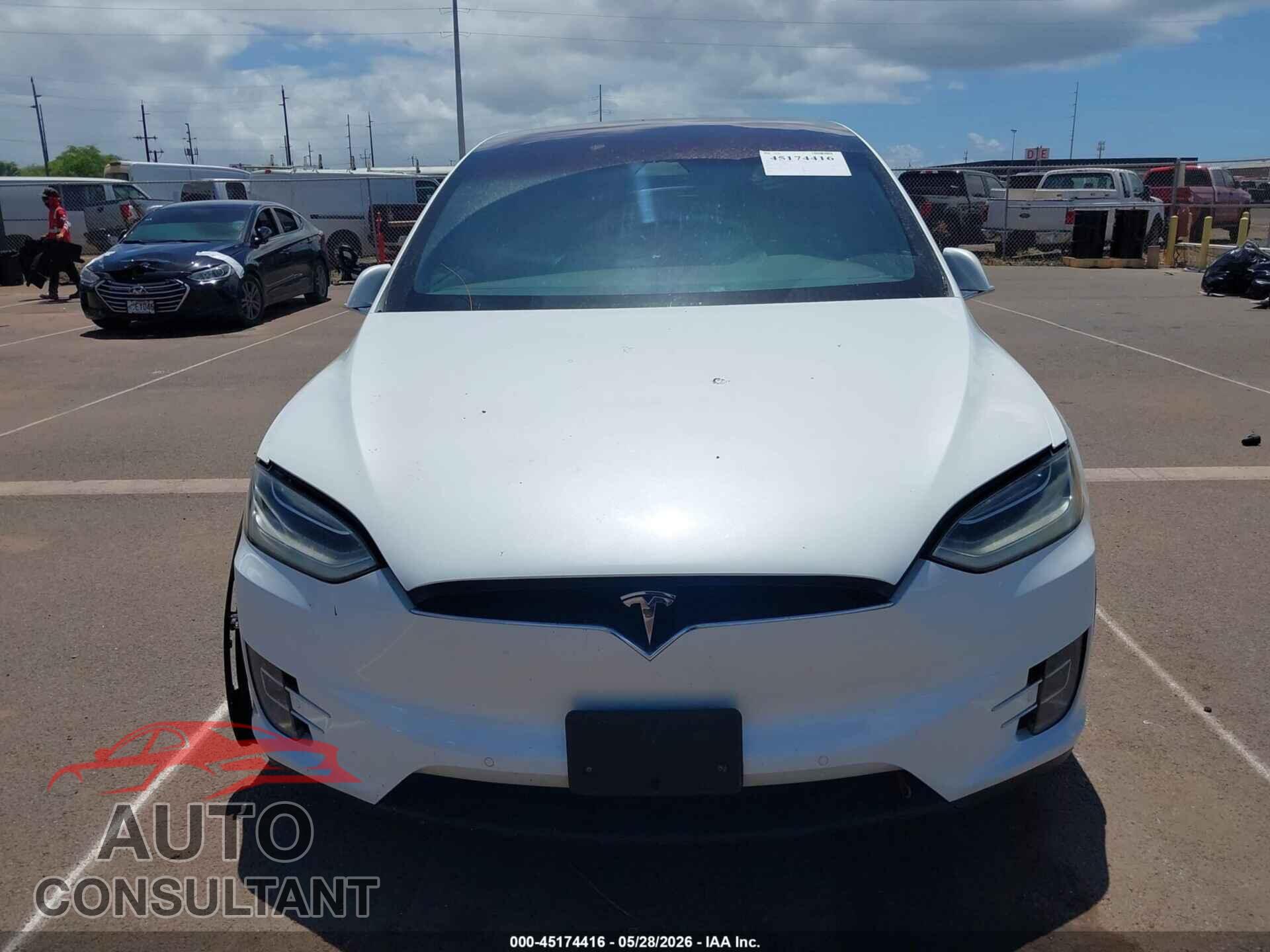 TESLA MODEL X 2017 - 5YJXCBE22HF055218