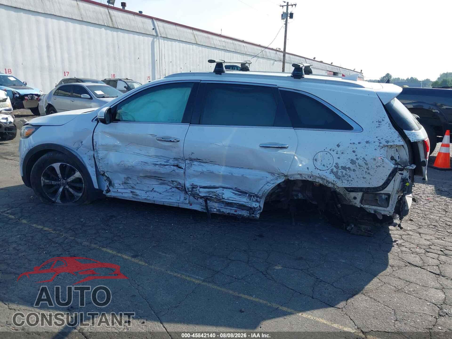 KIA SORENTO 2017 - 5XYPHDA5XHG295378