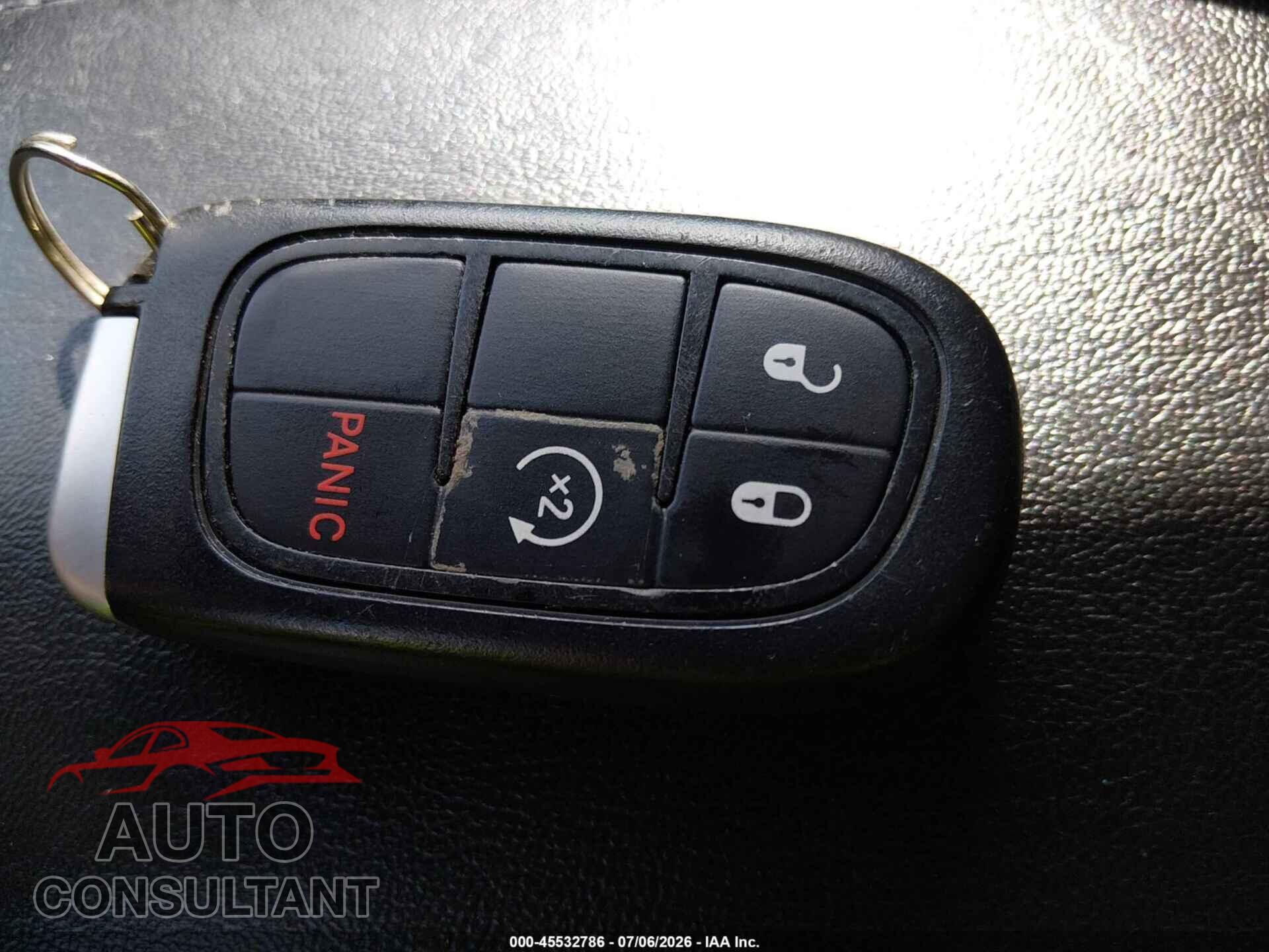 JEEP CHEROKEE 2019 - 1C4PJMLB0KD293278