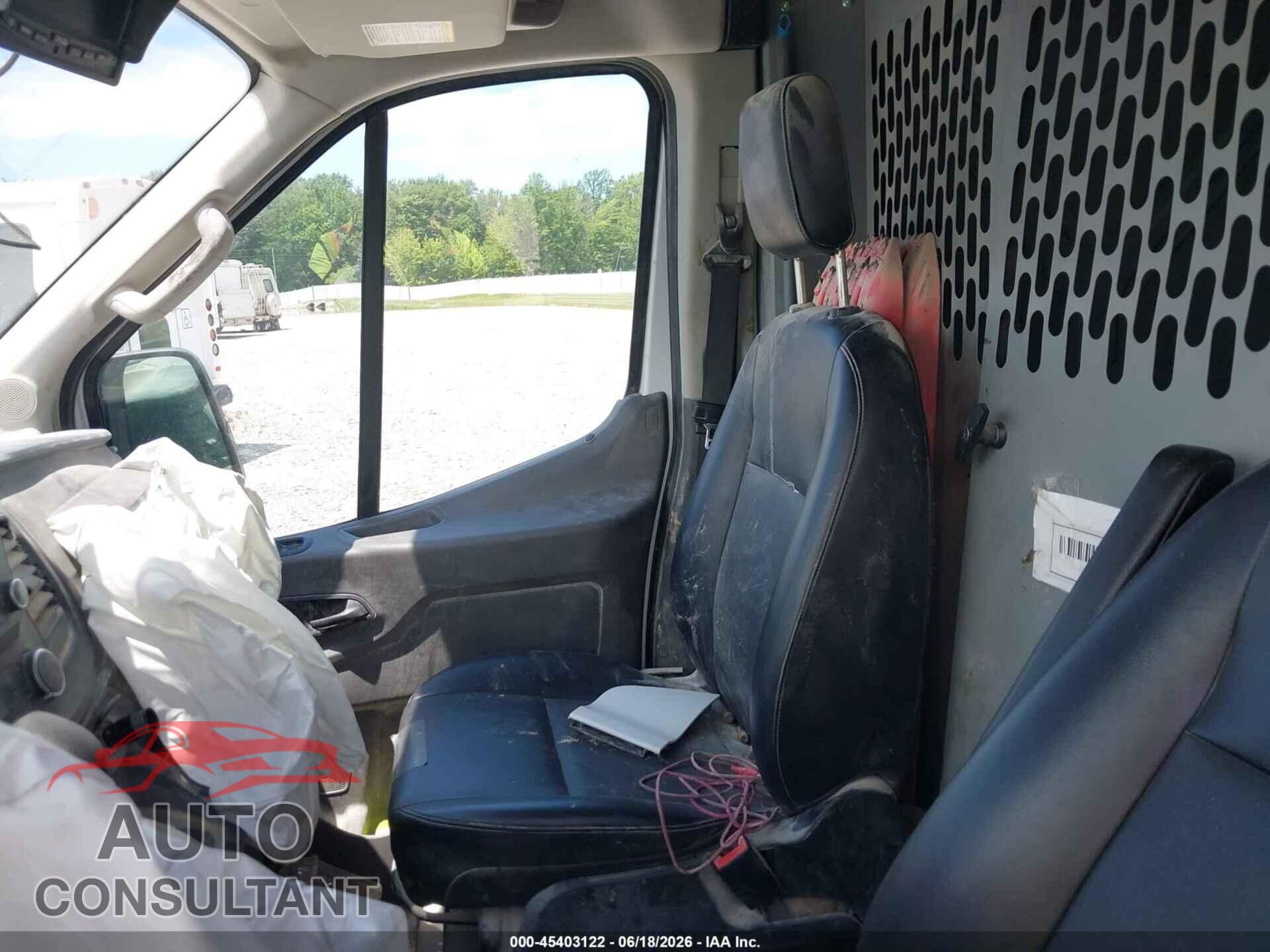 FORD TRANSIT 2020 - 1FTBR3X83LKB40029