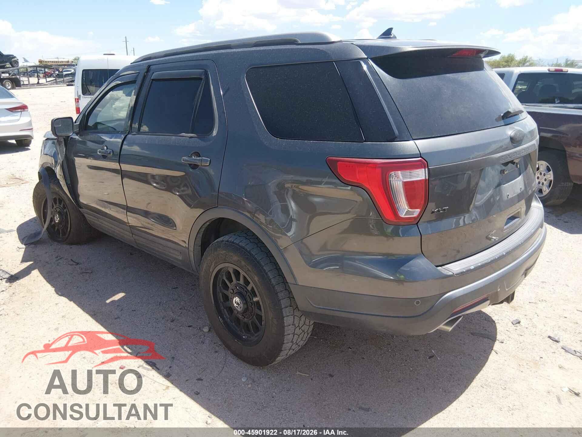 FORD EXPLORER 2018 - 1FM5K8D82JGC15317