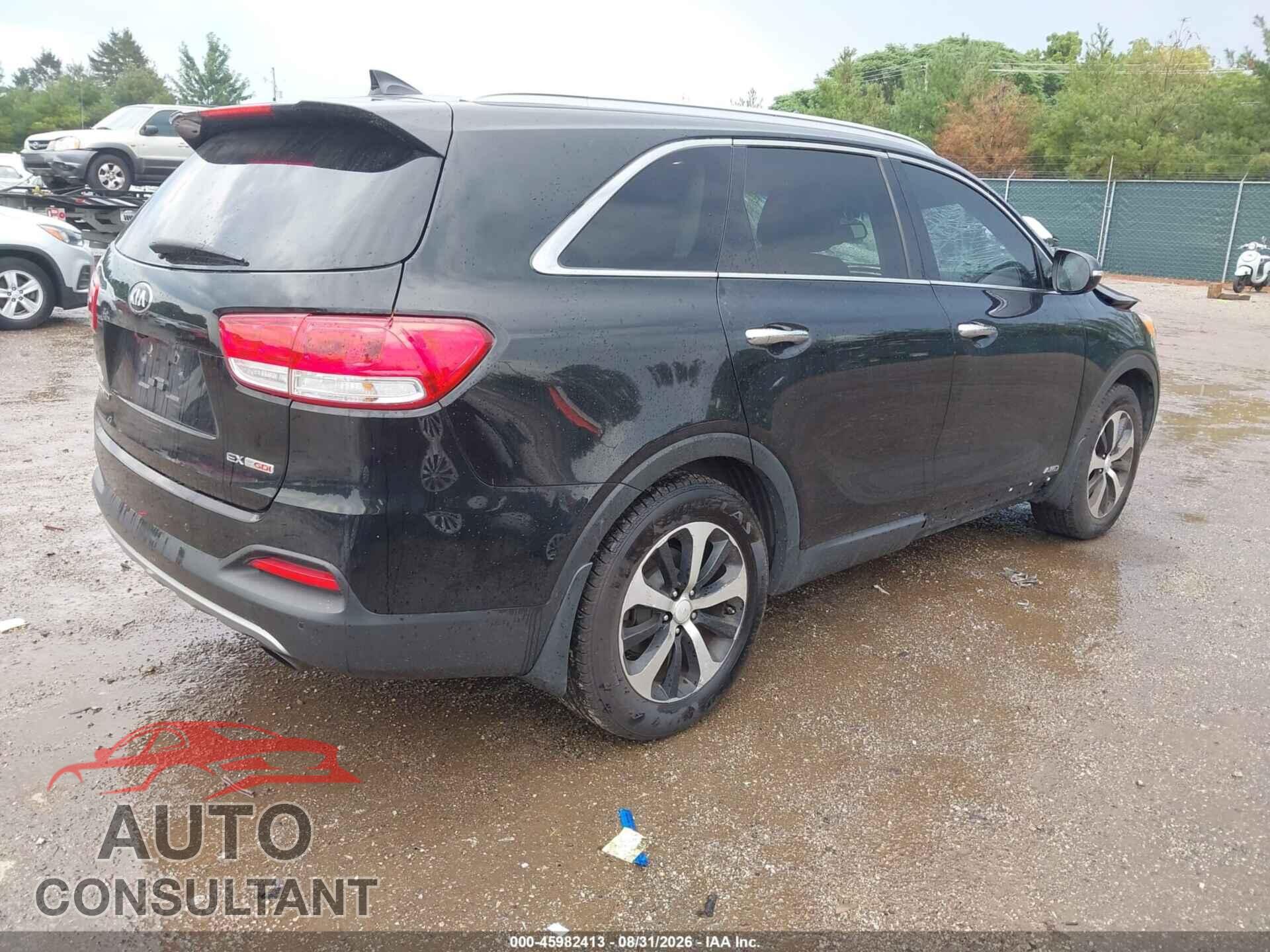 KIA SORENTO 2016 - 5XYPHDA12GG048108