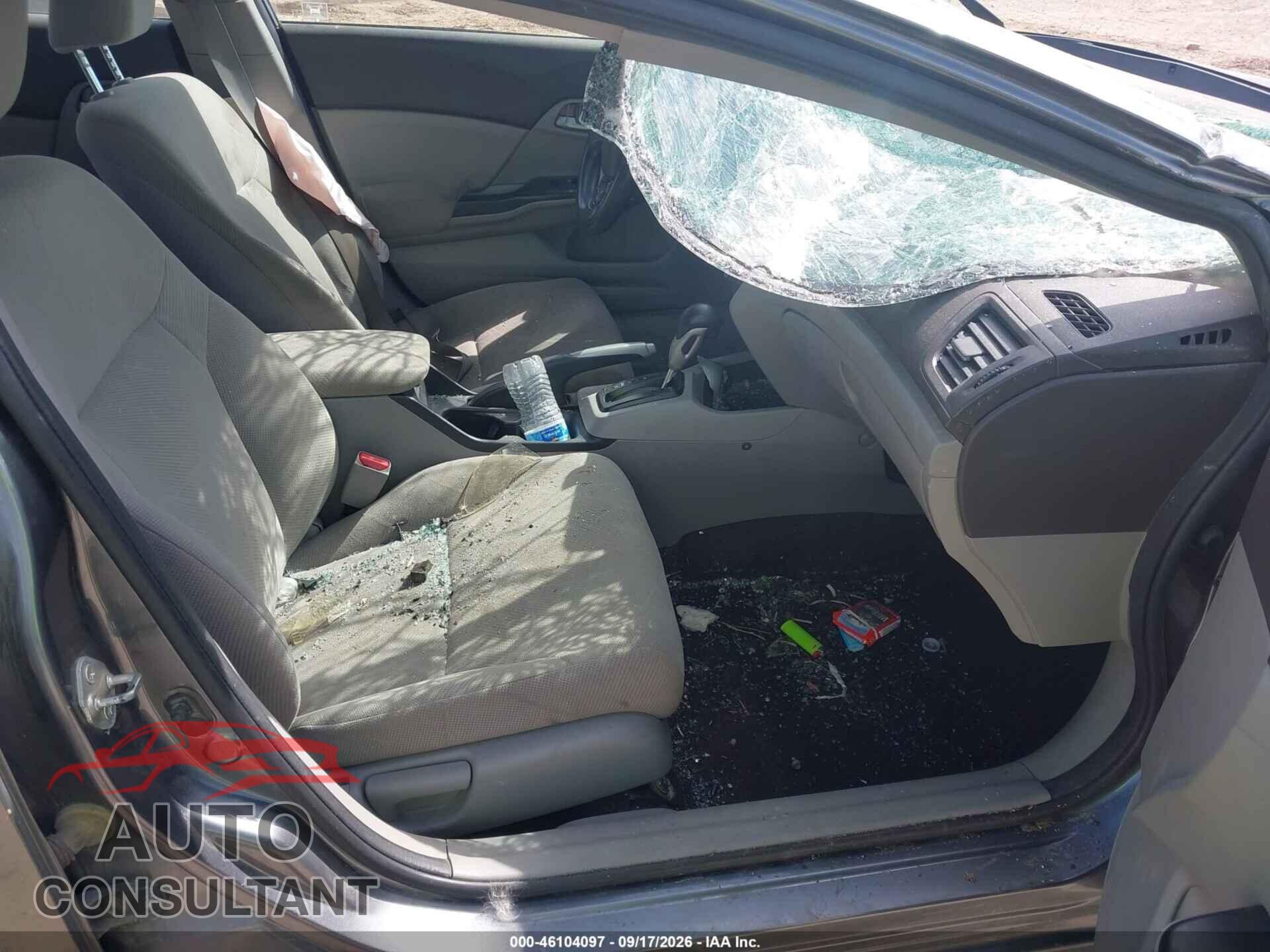 HONDA CIVIC 2012 - 2HGFB2F53CH312026
