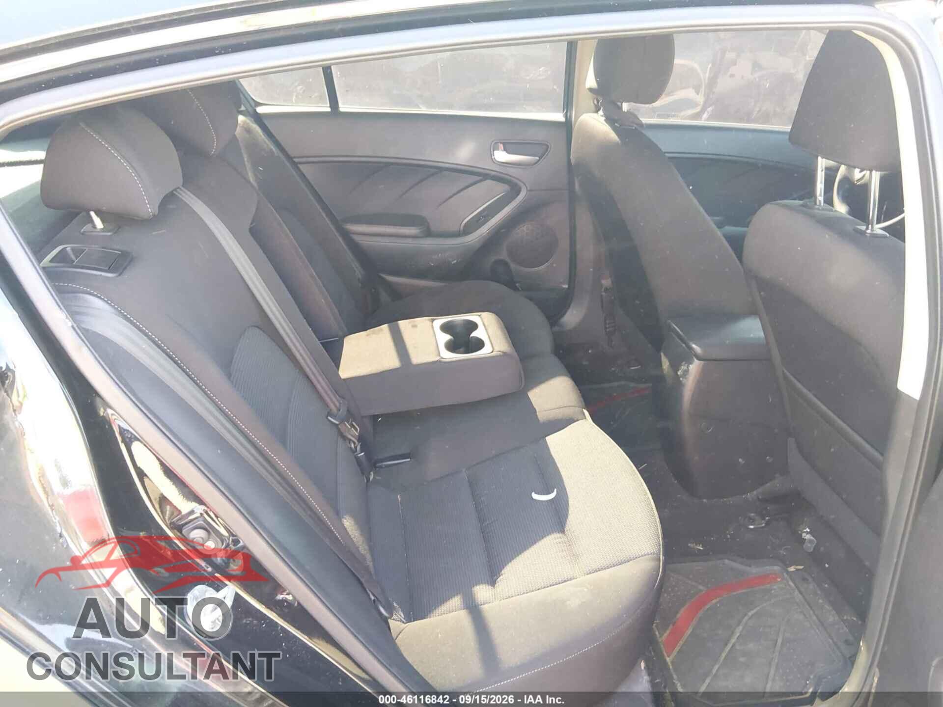 KIA FORTE 2017 - KNAFK5A87H5704357