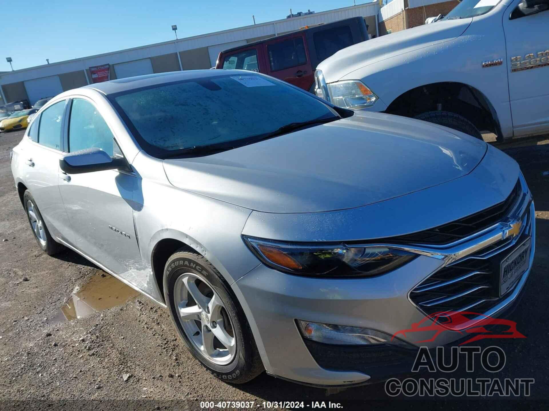 CHEVROLET MALIBU 2019 - 1G1ZD5ST2KF109309