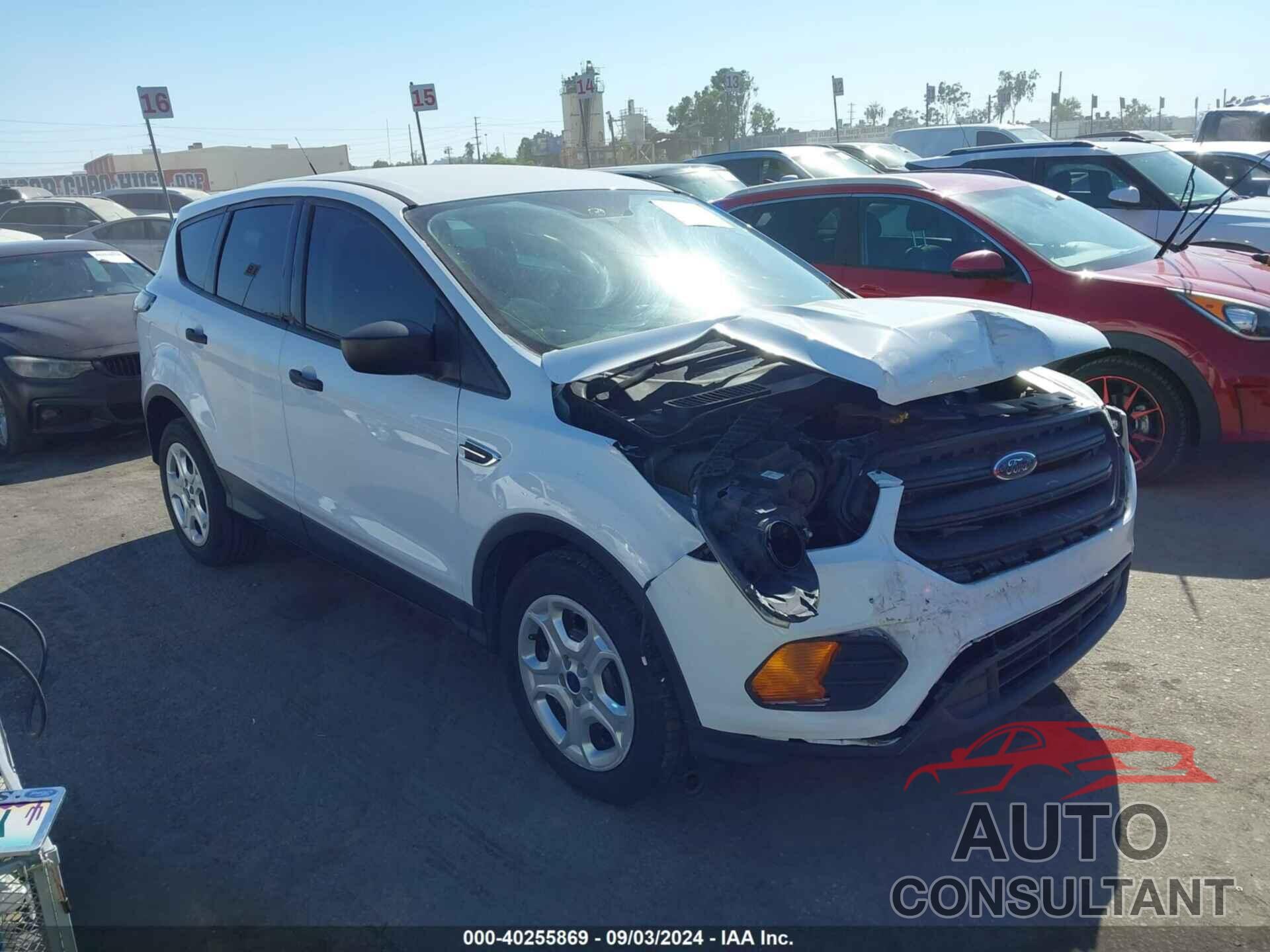 FORD ESCAPE 2017 - 1FMCU0F73HUA82750