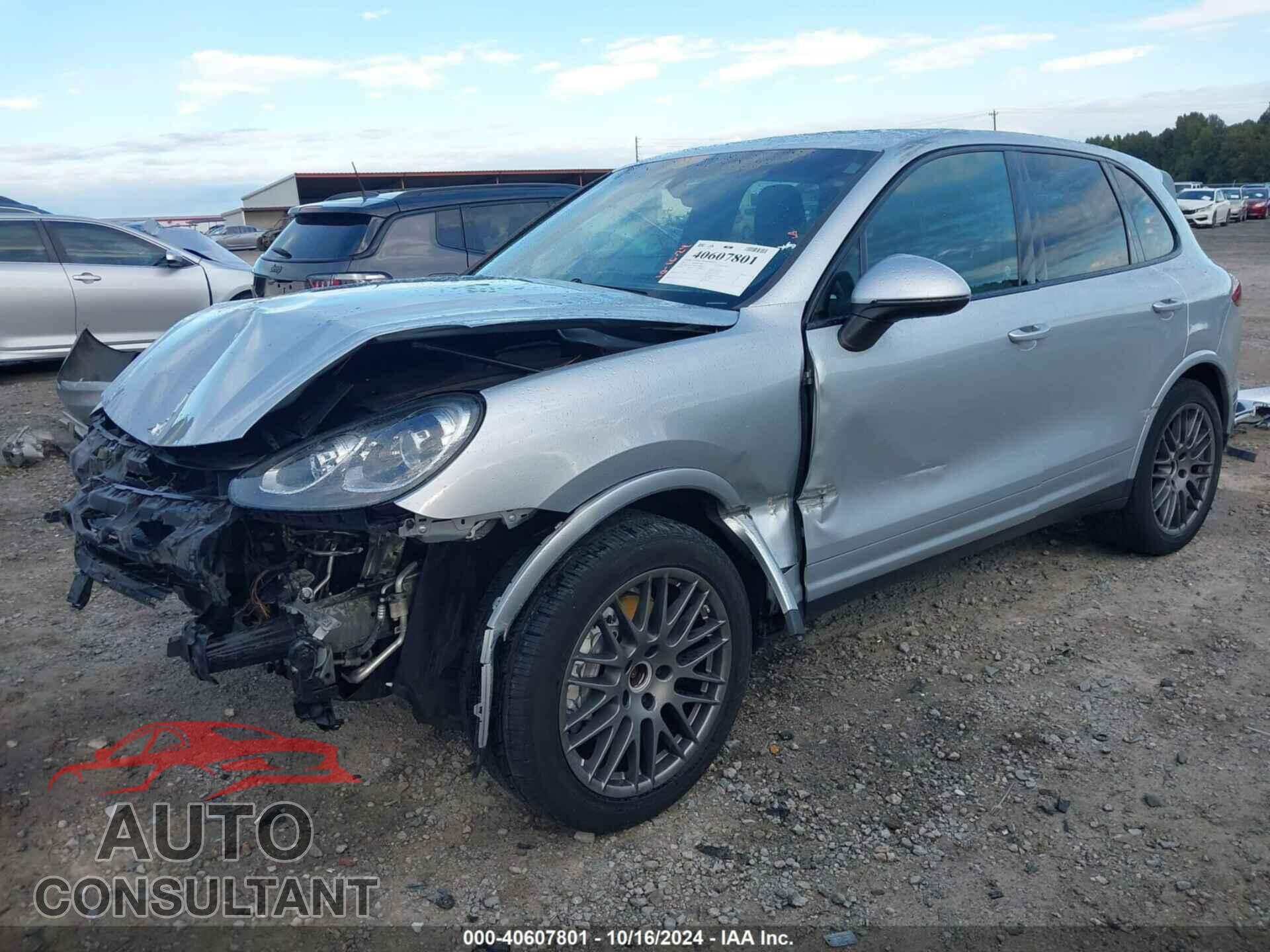 PORSCHE CAYENNE 2017 - WP1AA2A20HKA92089