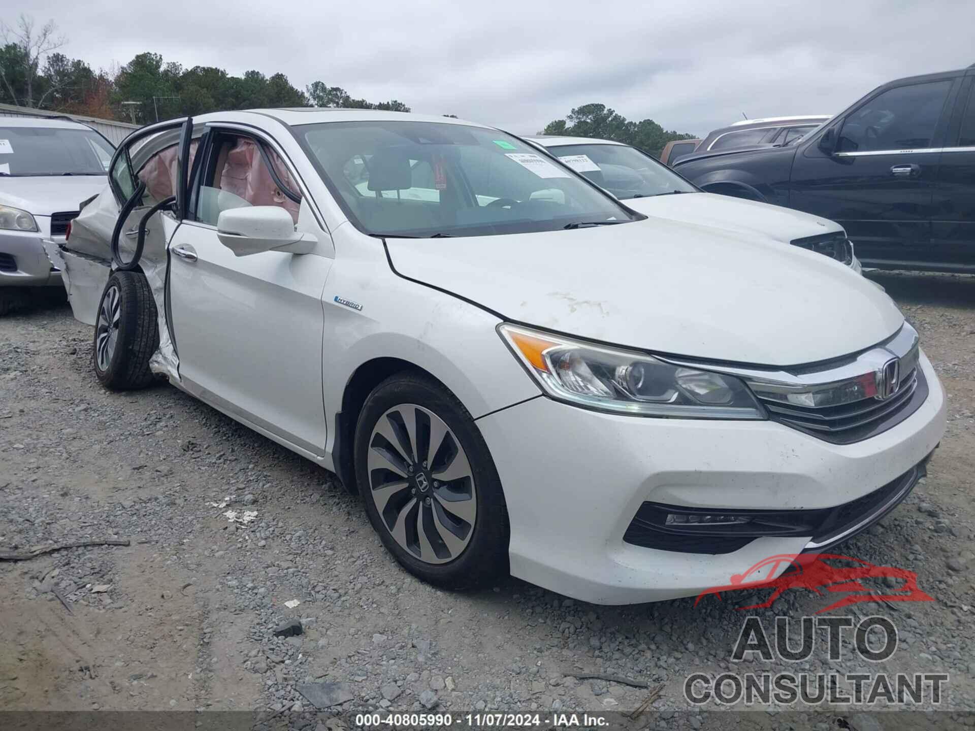 HONDA ACCORD HYBRID 2017 - JHMCR6F58HC022457