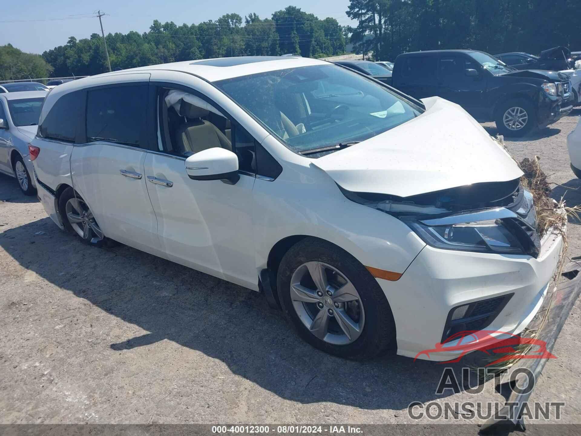 HONDA ODYSSEY 2018 - 5FNRL6H77JB056331