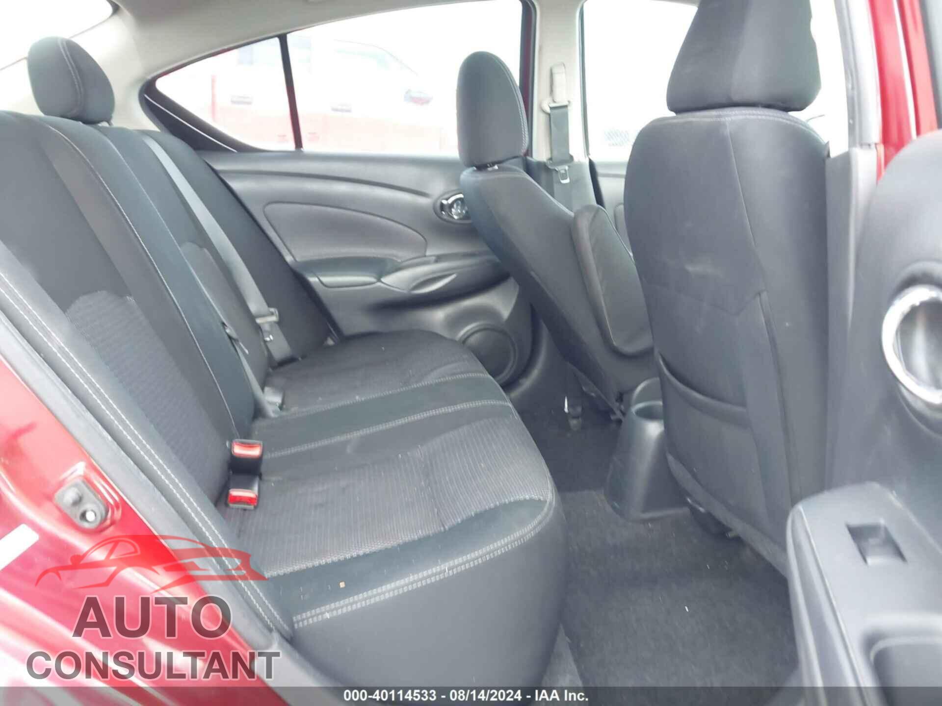 NISSAN VERSA 2019 - 3N1CN7AP3KL818995