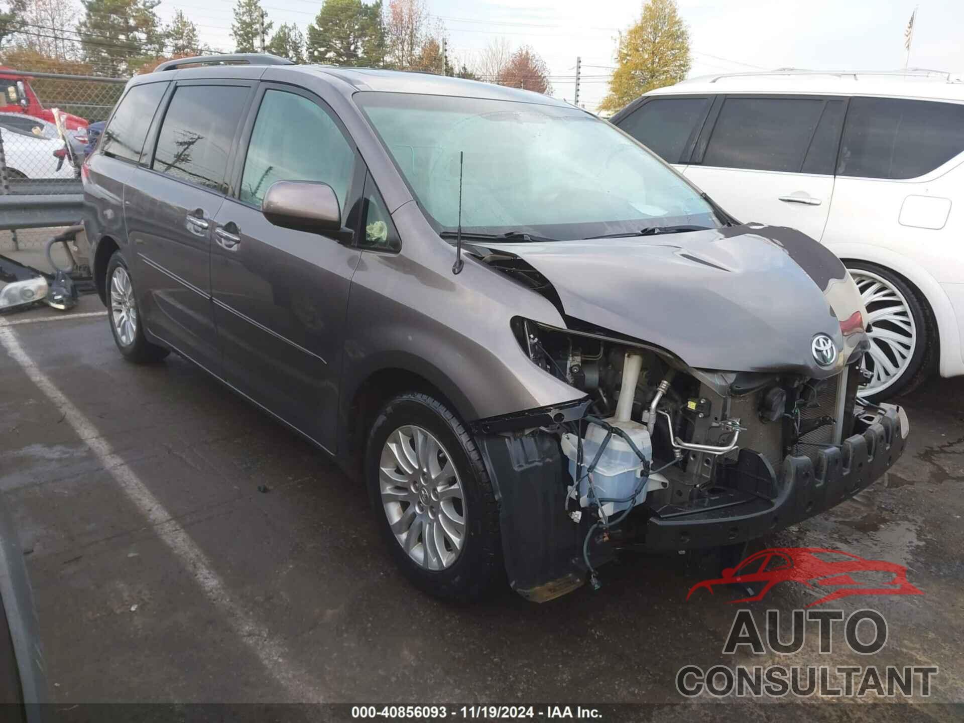 TOYOTA SIENNA 2013 - 5TDYK3DC5DS347040