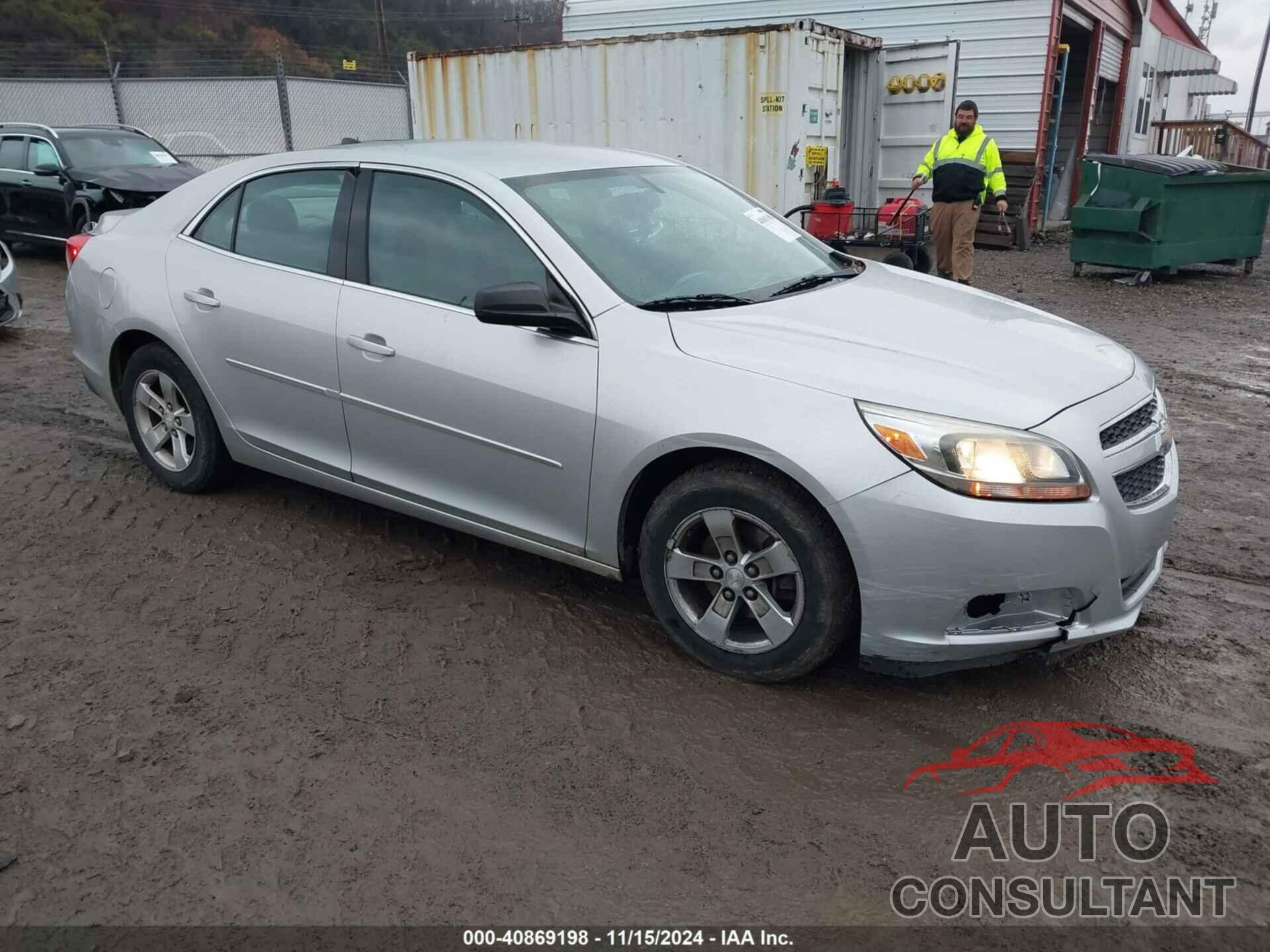 CHEVROLET MALIBU 2013 - 1G11B5SA6DU151076