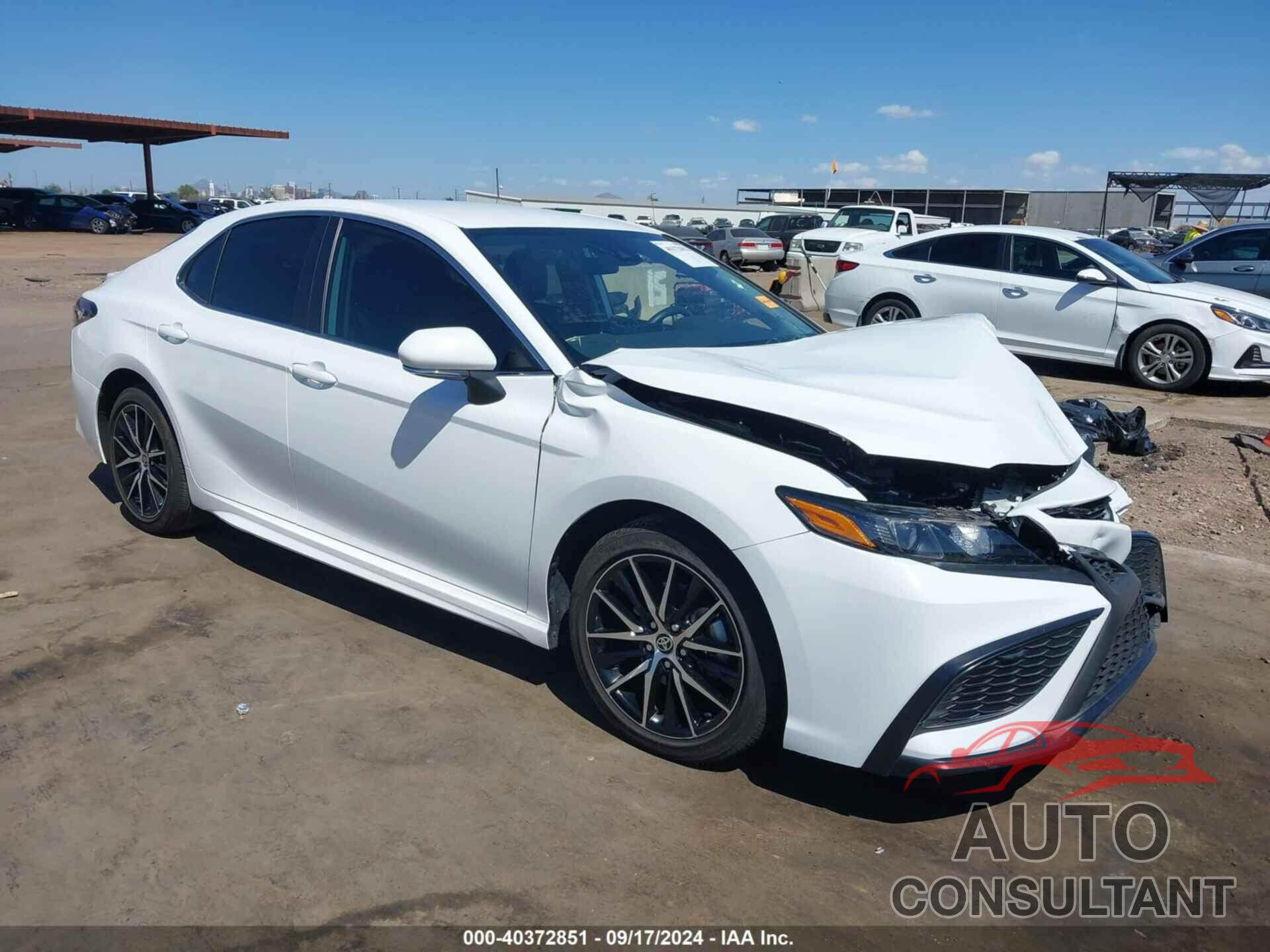 TOYOTA CAMRY 2023 - 4T1G11AK4PU769620