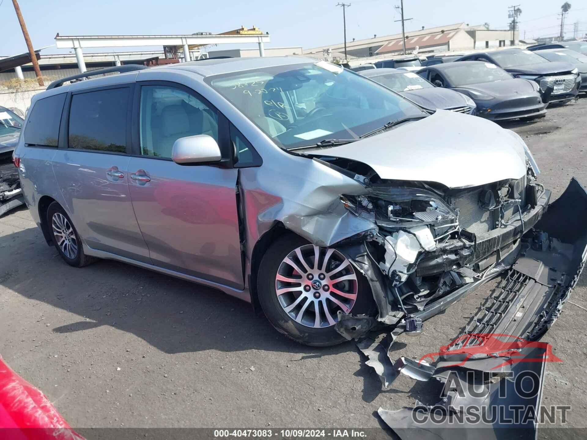 TOYOTA SIENNA 2020 - 5TDYZ3DC0LS047075