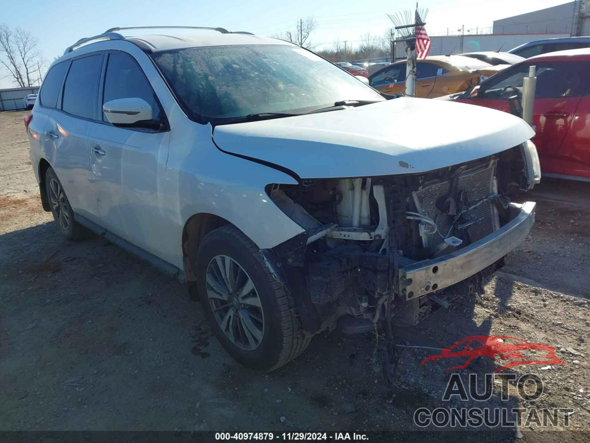 NISSAN PATHFINDER 2017 - 5N1DR2MN8HC610260