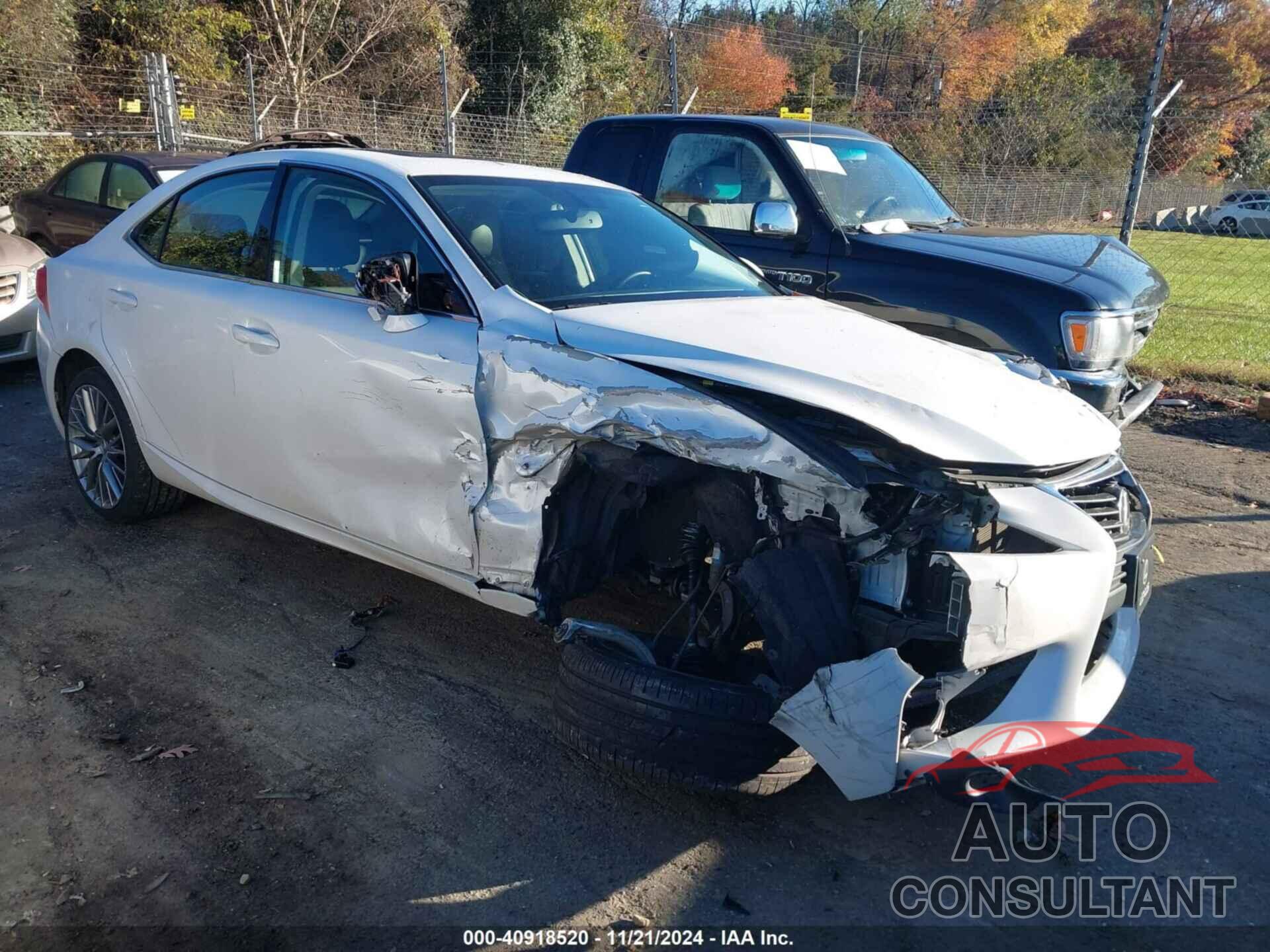 LEXUS IS 250 2015 - JTHCF1D29F5029052