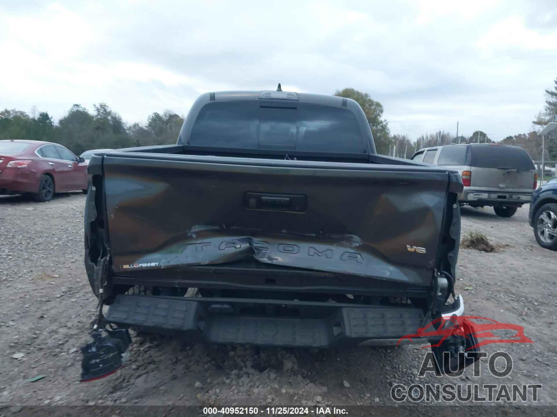 TOYOTA TACOMA 2021 - 3TMAZ5CN0MM143435