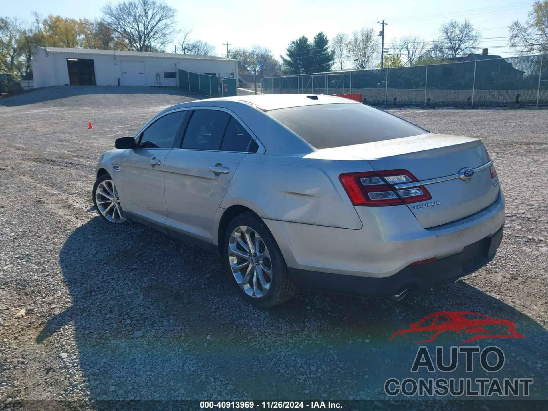 FORD TAURUS 2015 - 1FAHP2F86FG104022