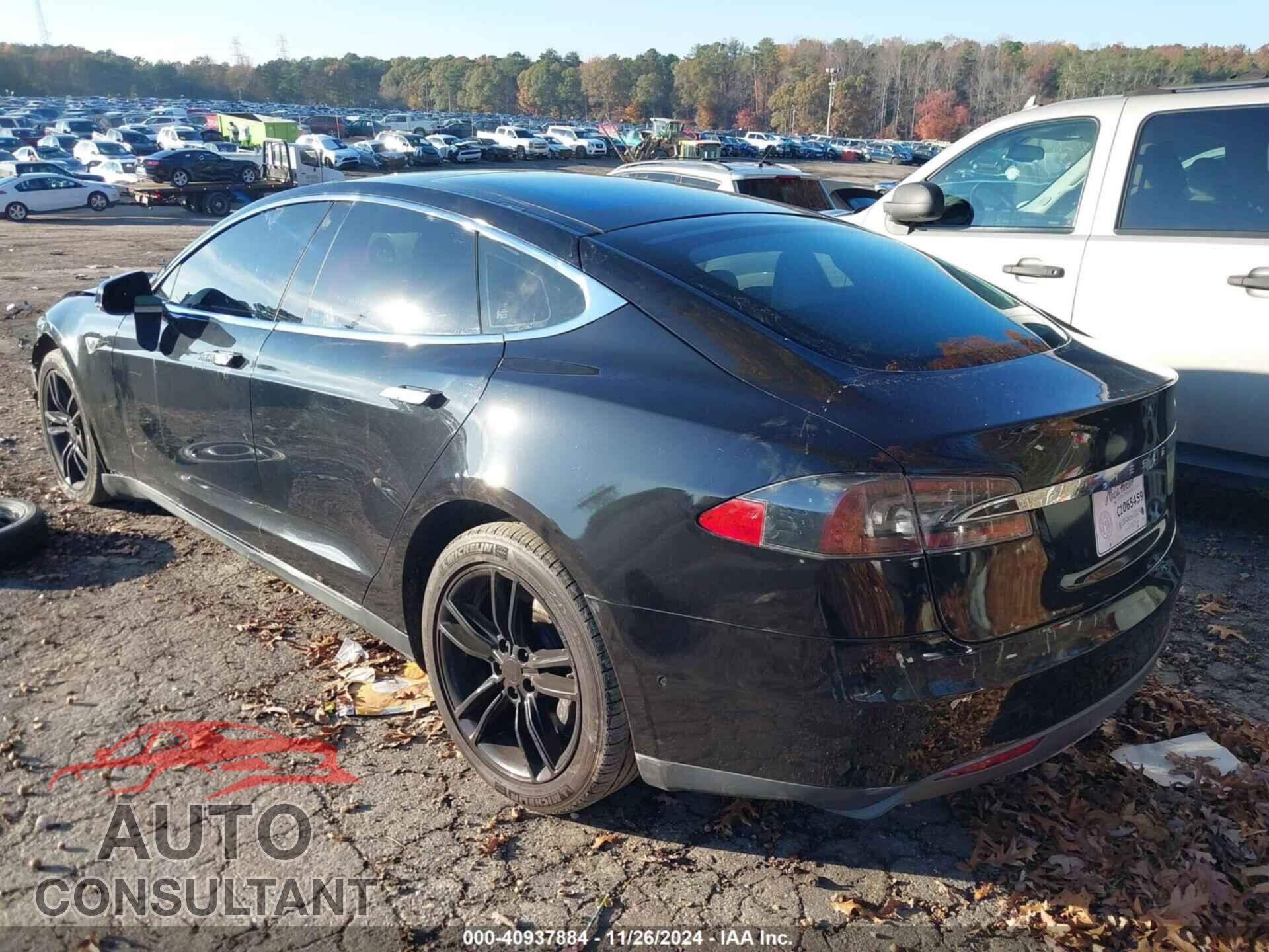 TESLA MODEL S 2015 - 5YJSA1H47FF084671