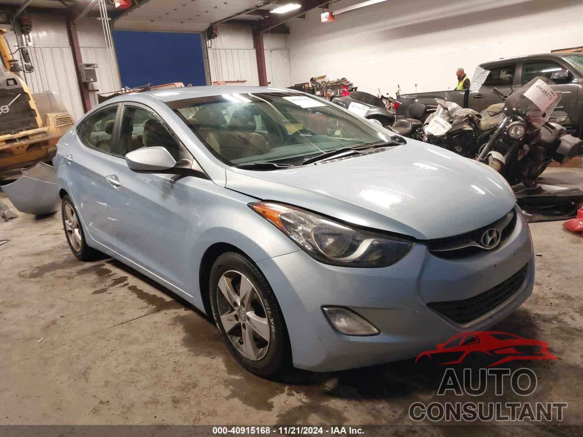 HYUNDAI ELANTRA 2012 - KMHDH4AE6CU210851