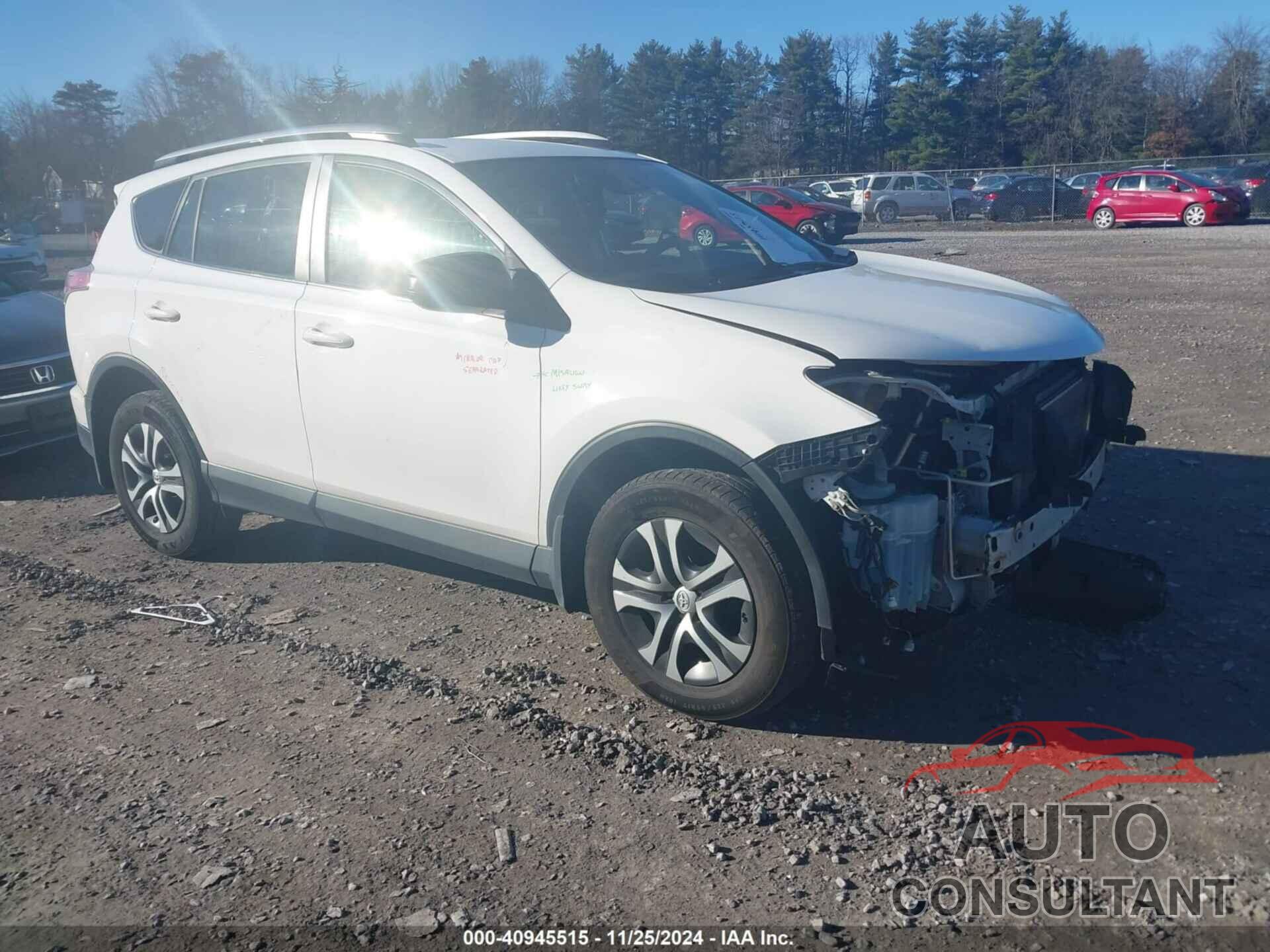 TOYOTA RAV4 2018 - JTMBFREV7JJ722464