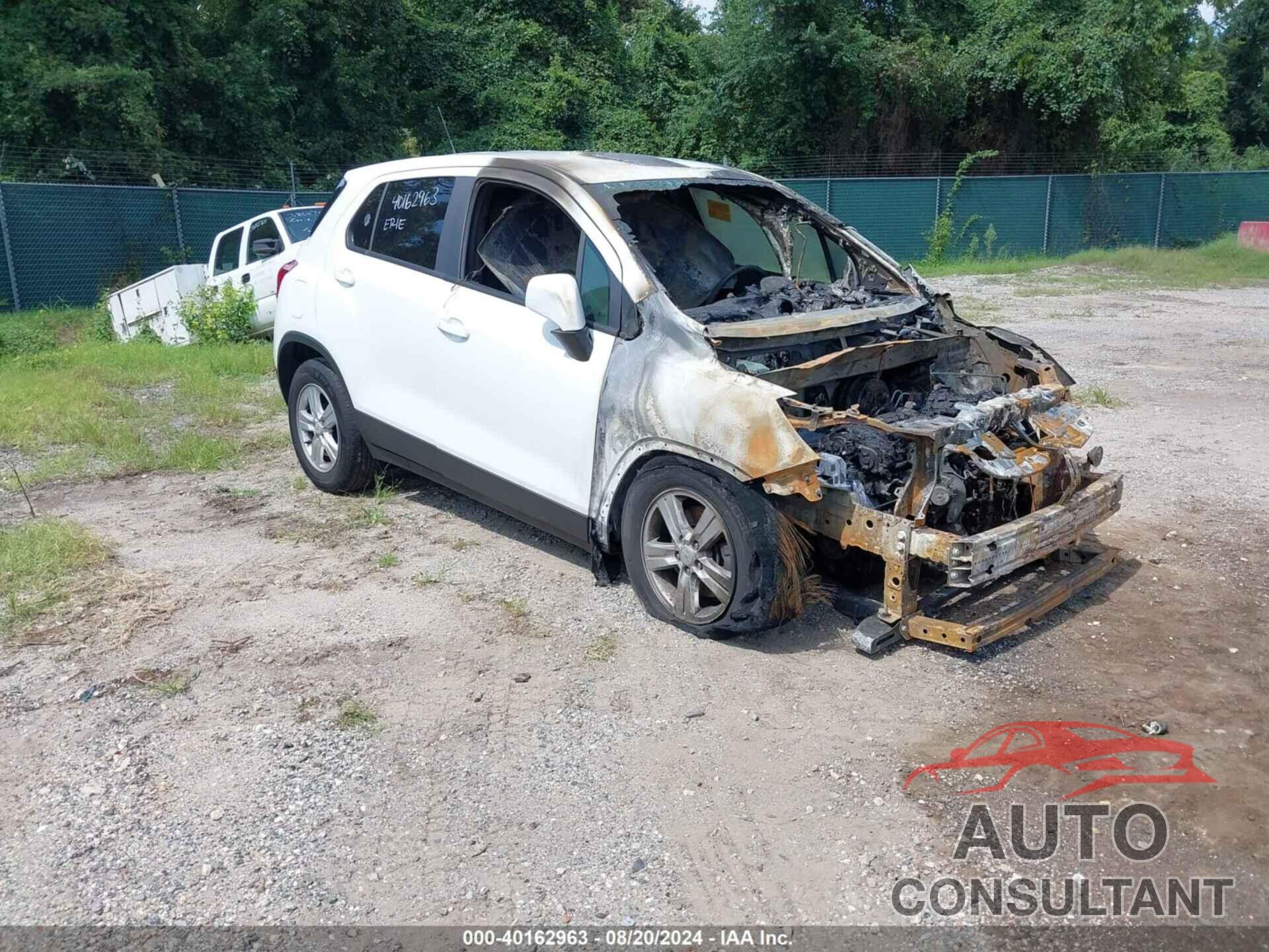 CHEVROLET TRAX 2021 - KL7CJKSB2MB305088