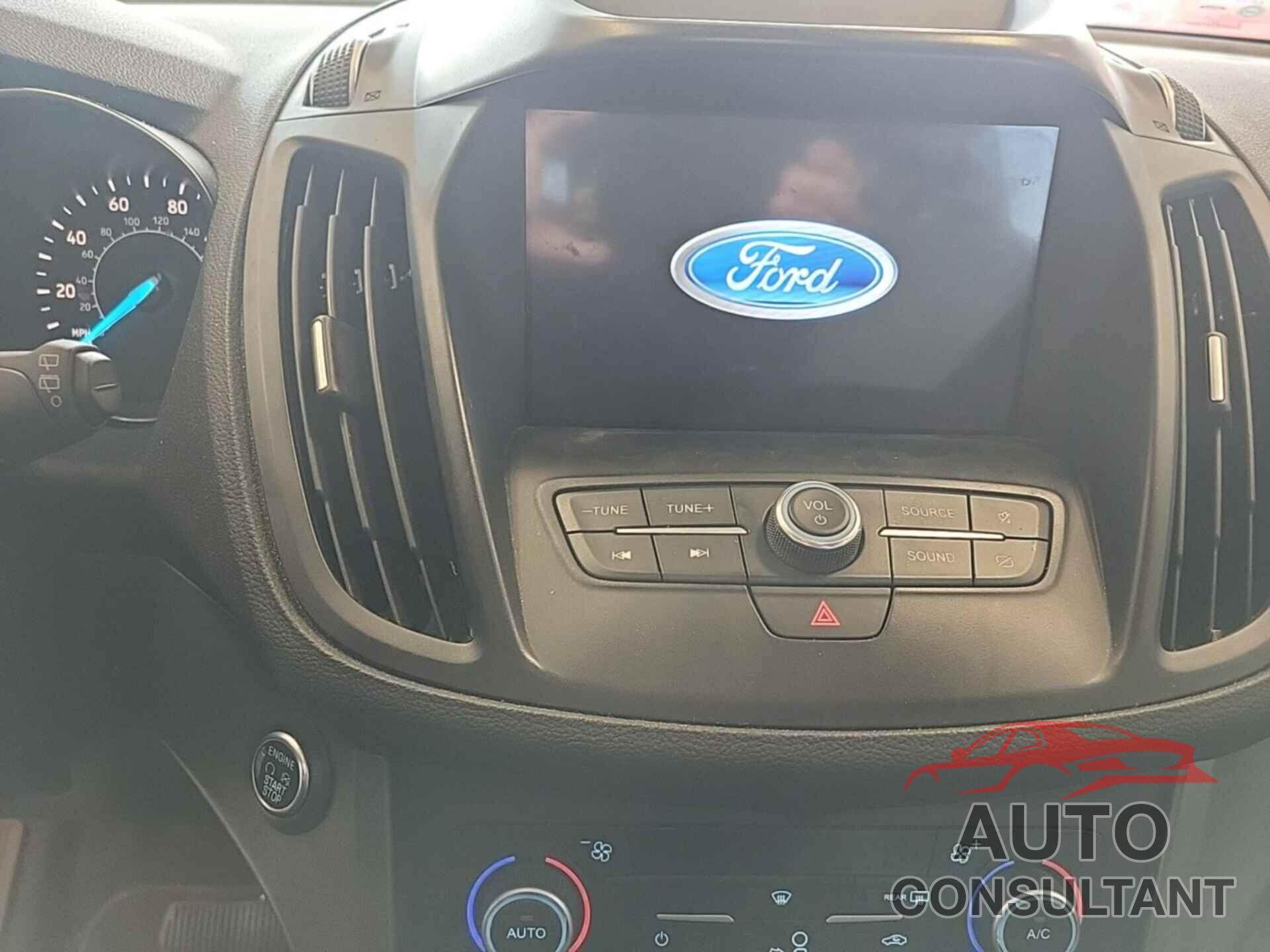 FORD ESCAPE 2019 - 1FMCU9GD2KUB85285