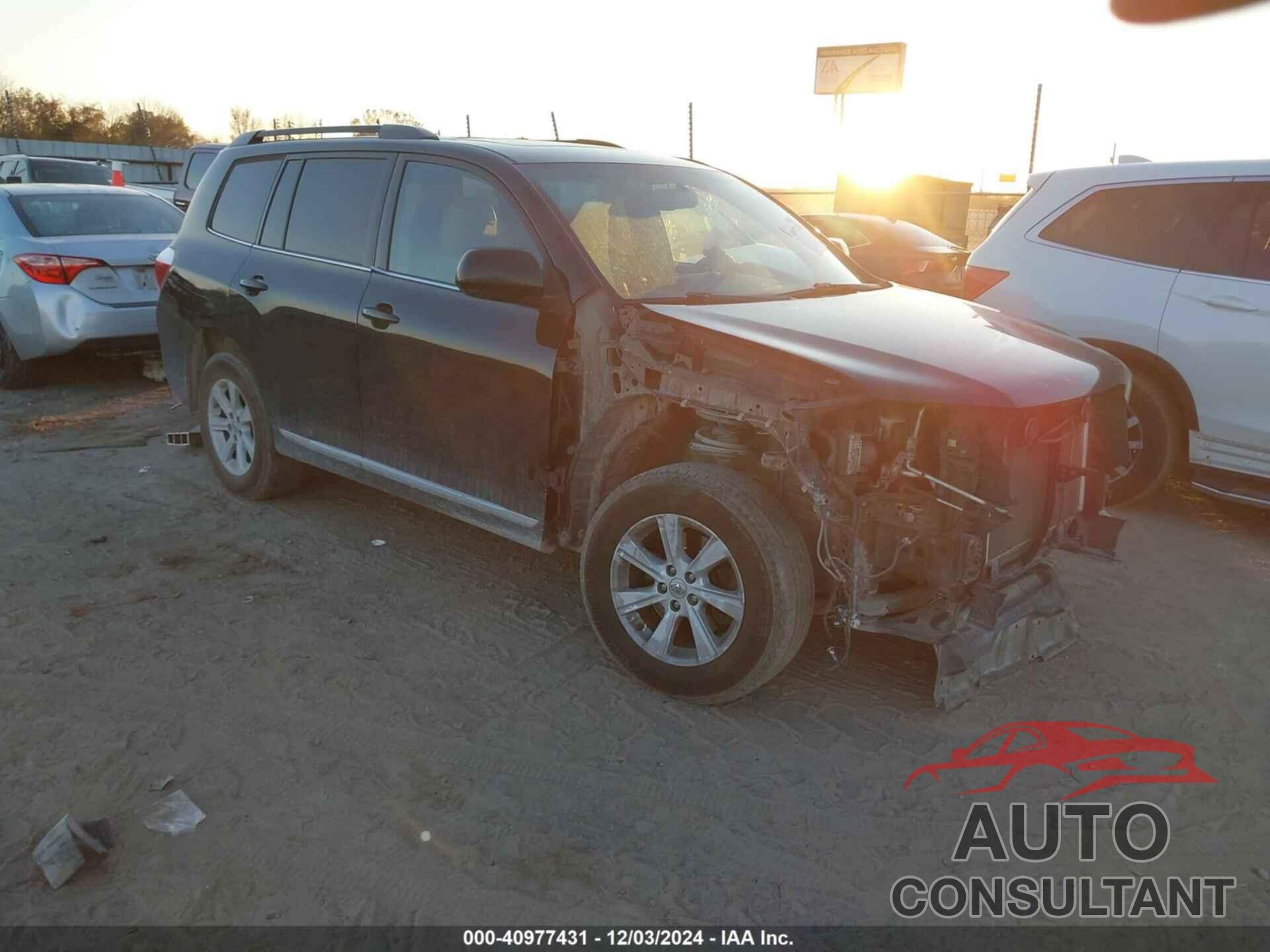TOYOTA HIGHLANDER 2012 - 5TDBK3EH1CS168914