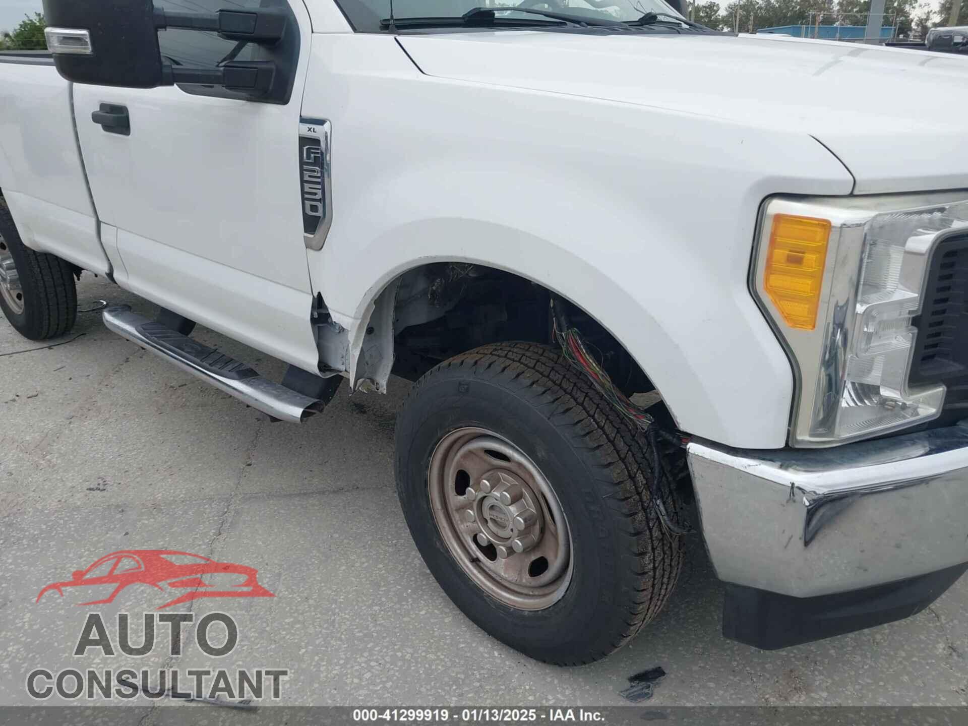 FORD F-250 2017 - 1FTBF2B69HEE78971