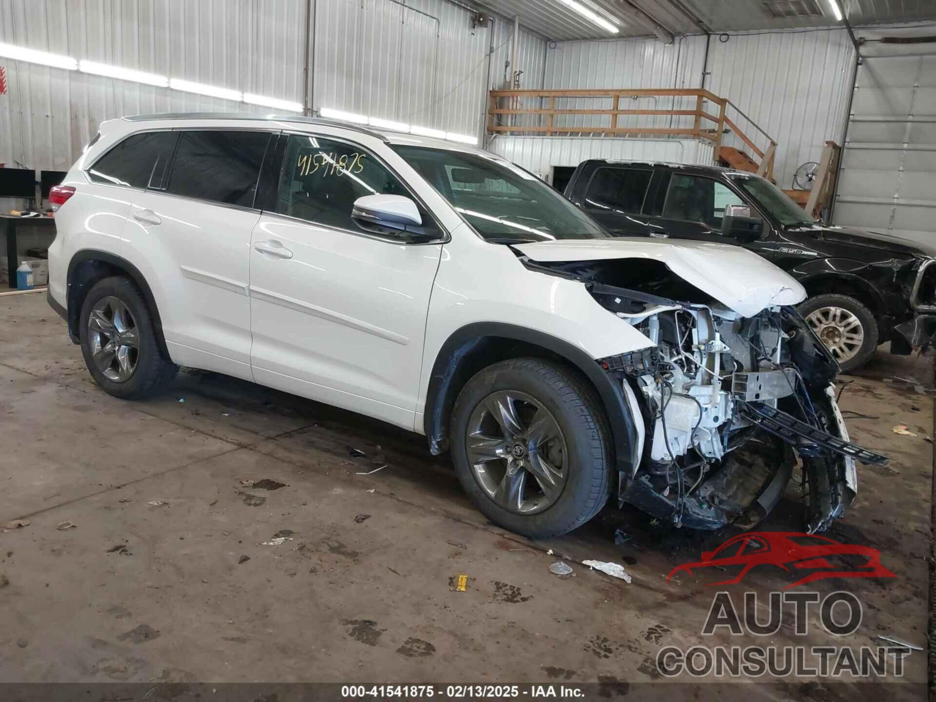 TOYOTA HIGHLANDER 2019 - 5TDDZRFH9KS733432