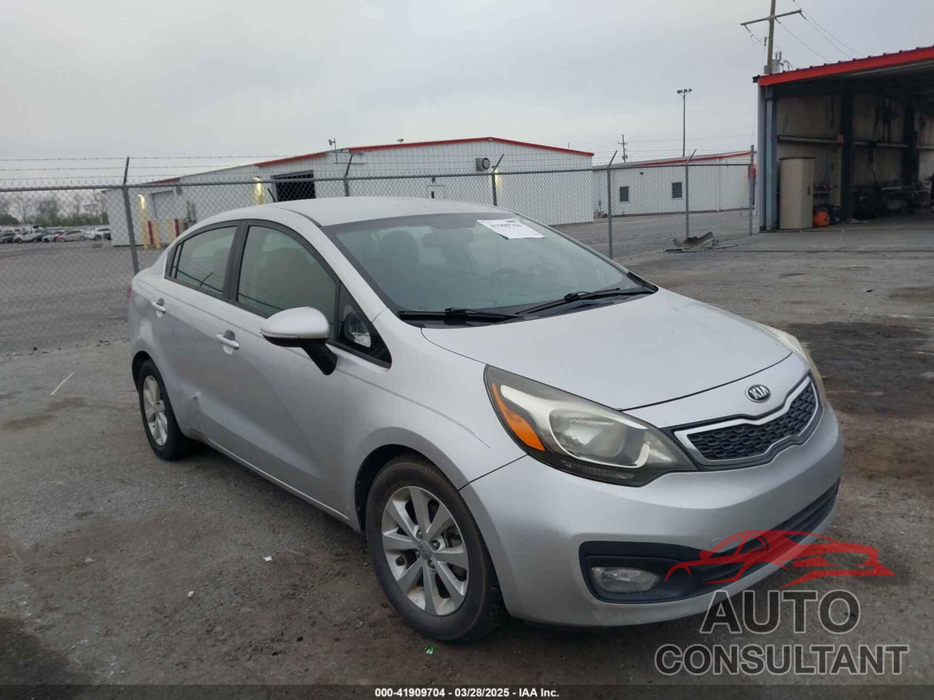 KIA RIO 2013 - KNADN4A3XD6168179