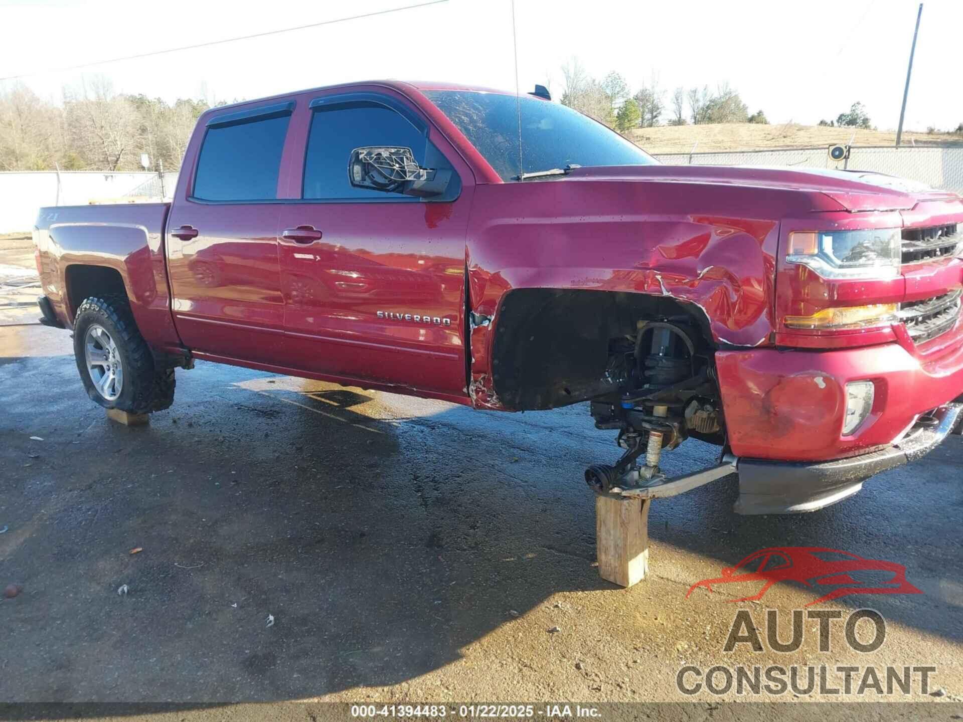 CHEVROLET SILVERADO 1500 2018 - 3GCUKREC1JG477276