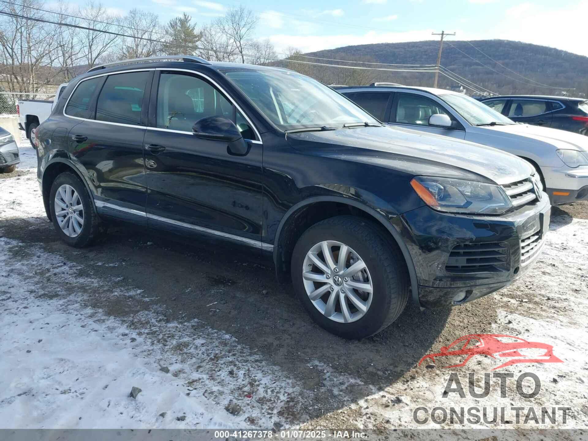 VOLKSWAGEN TOUAREG 2011 - WVGFF9BPXBD006824