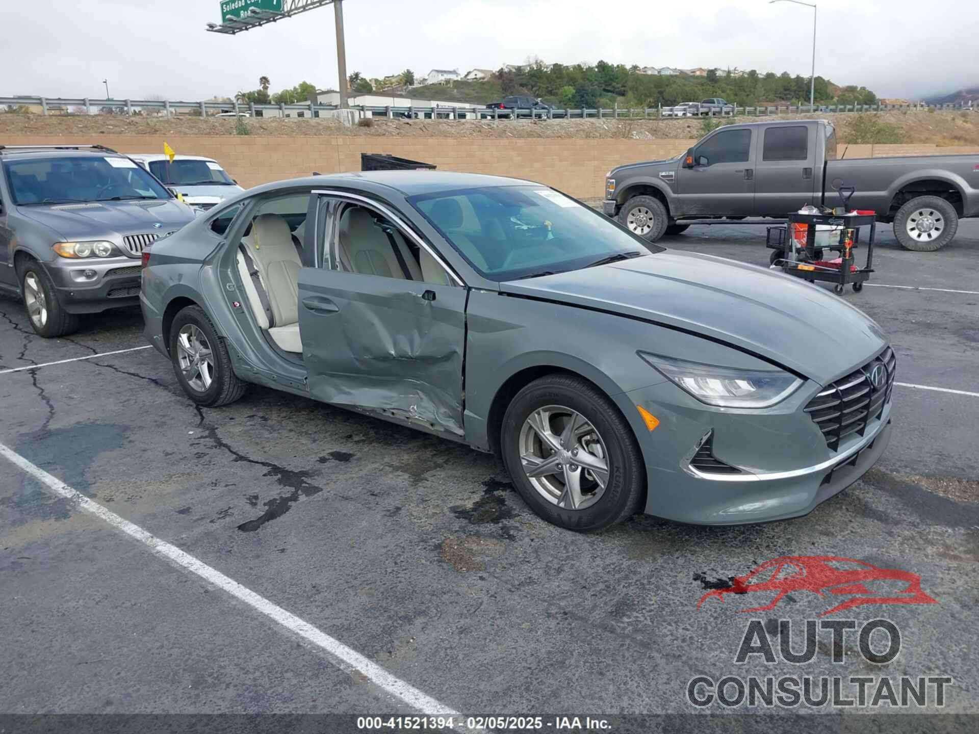 HYUNDAI SONATA 2023 - KMHL24JA3PA297044