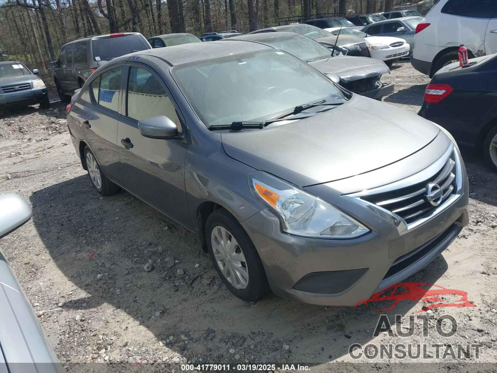 NISSAN VERSA 2017 - 3N1CN7AP6HL870727