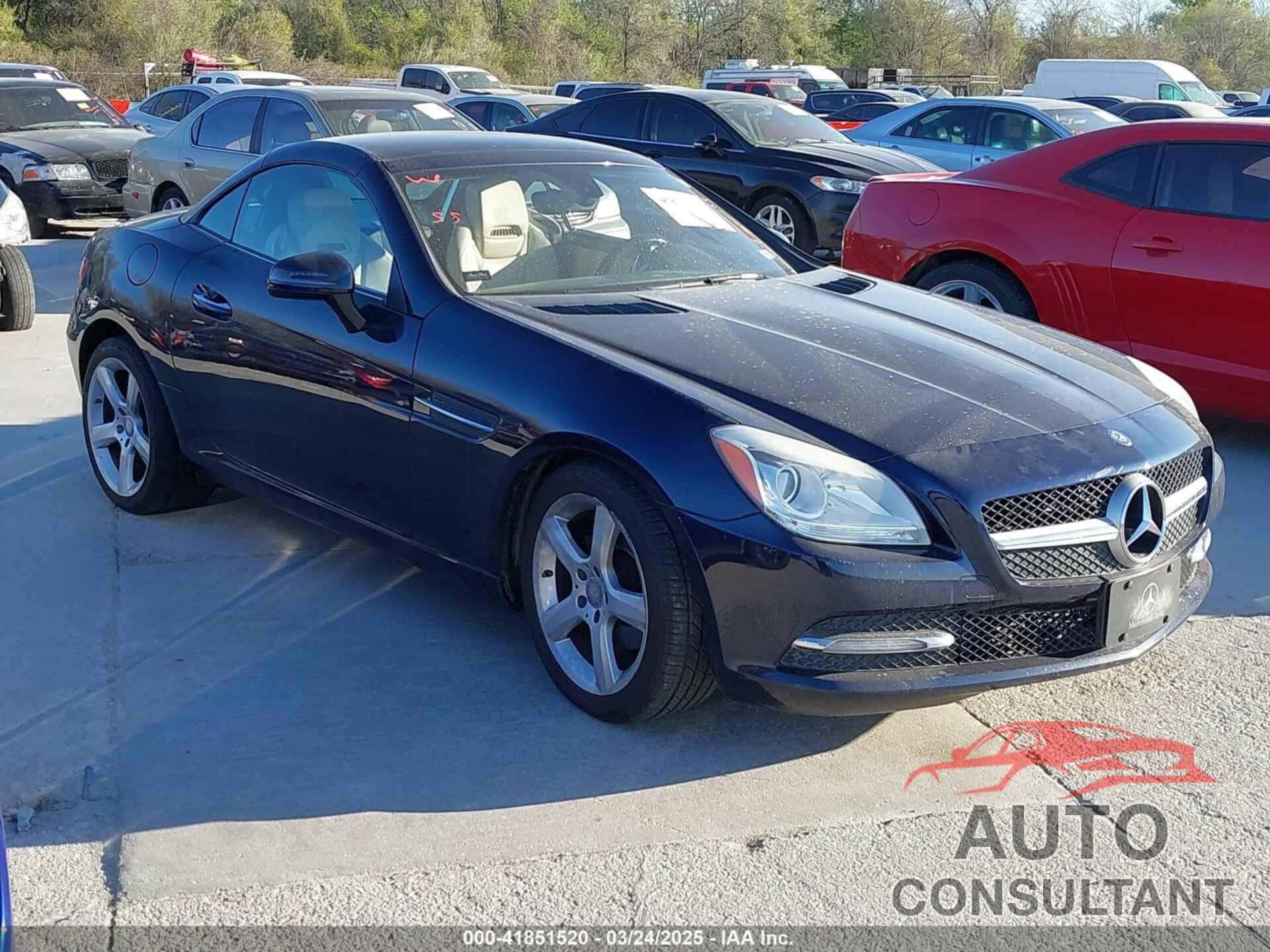 MERCEDES-BENZ SLK 250 2012 - WDDPK4HAXCF036279