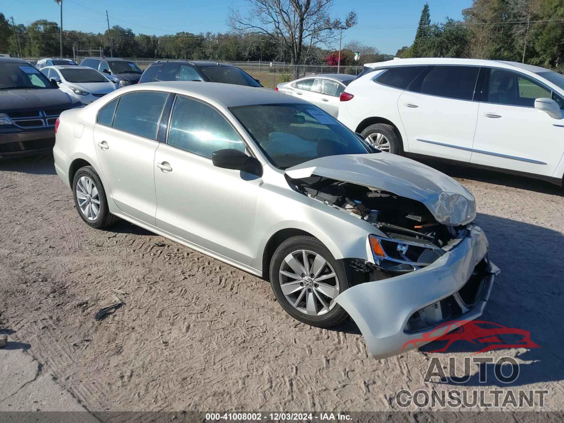 VOLKSWAGEN JETTA 2011 - 3VW2K7AJ9BM381945