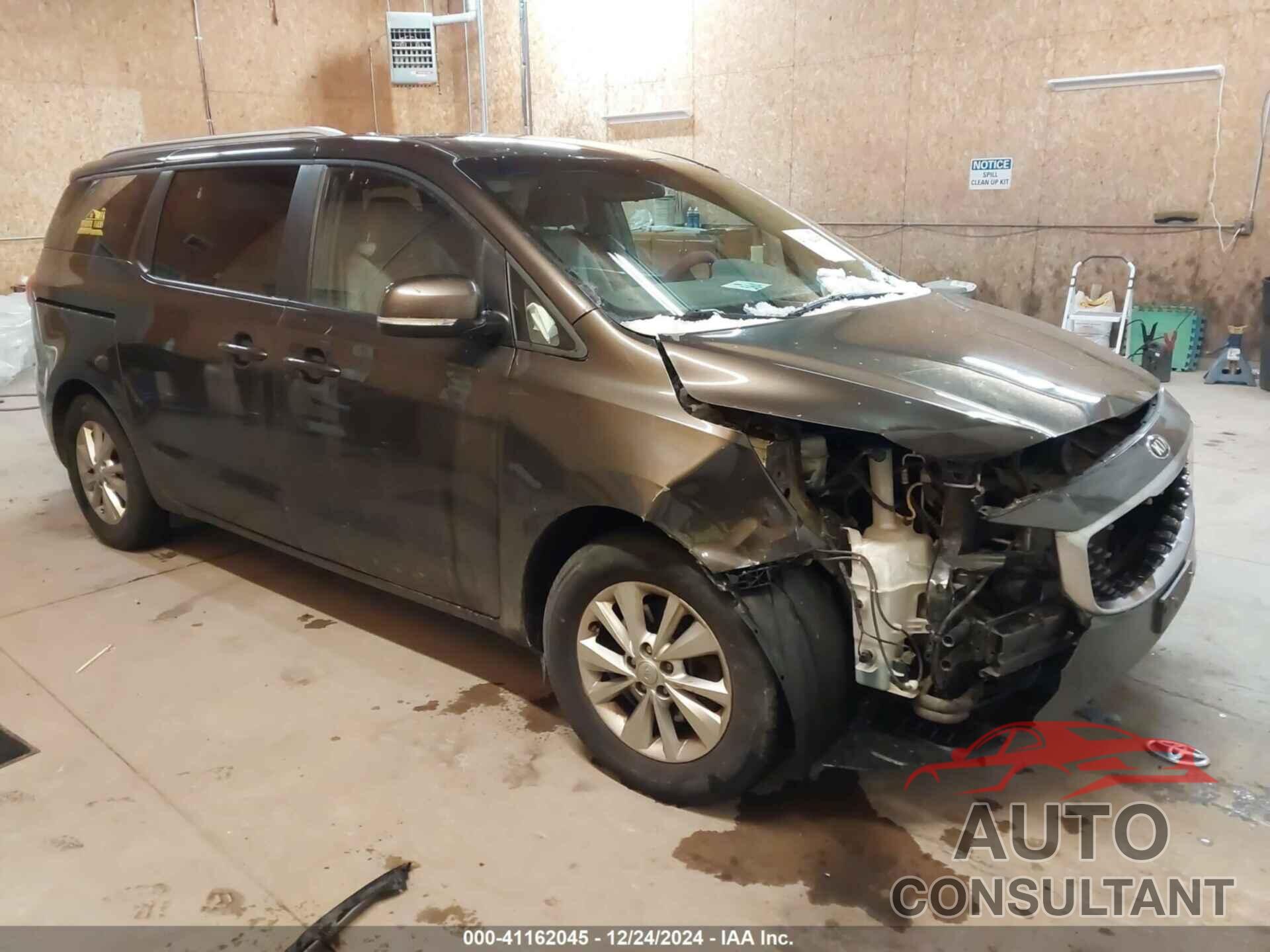 KIA SEDONA 2015 - KNDMB5C18F6059090