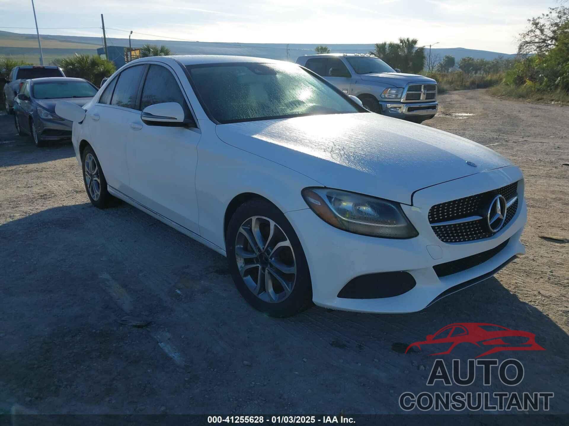 MERCEDES-BENZ C 300 2016 - 55SWF4JB2GU159273