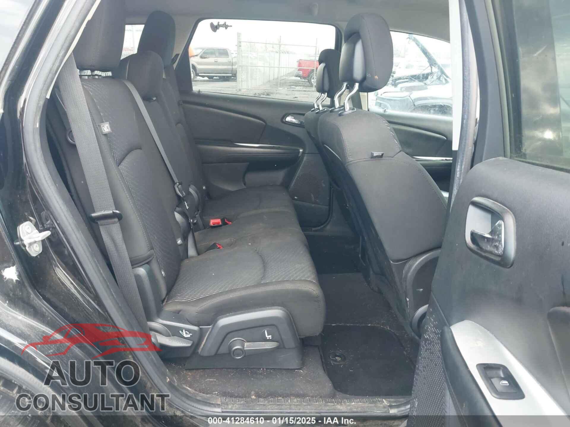 DODGE JOURNEY 2017 - 3C4PDCBB2HT508052