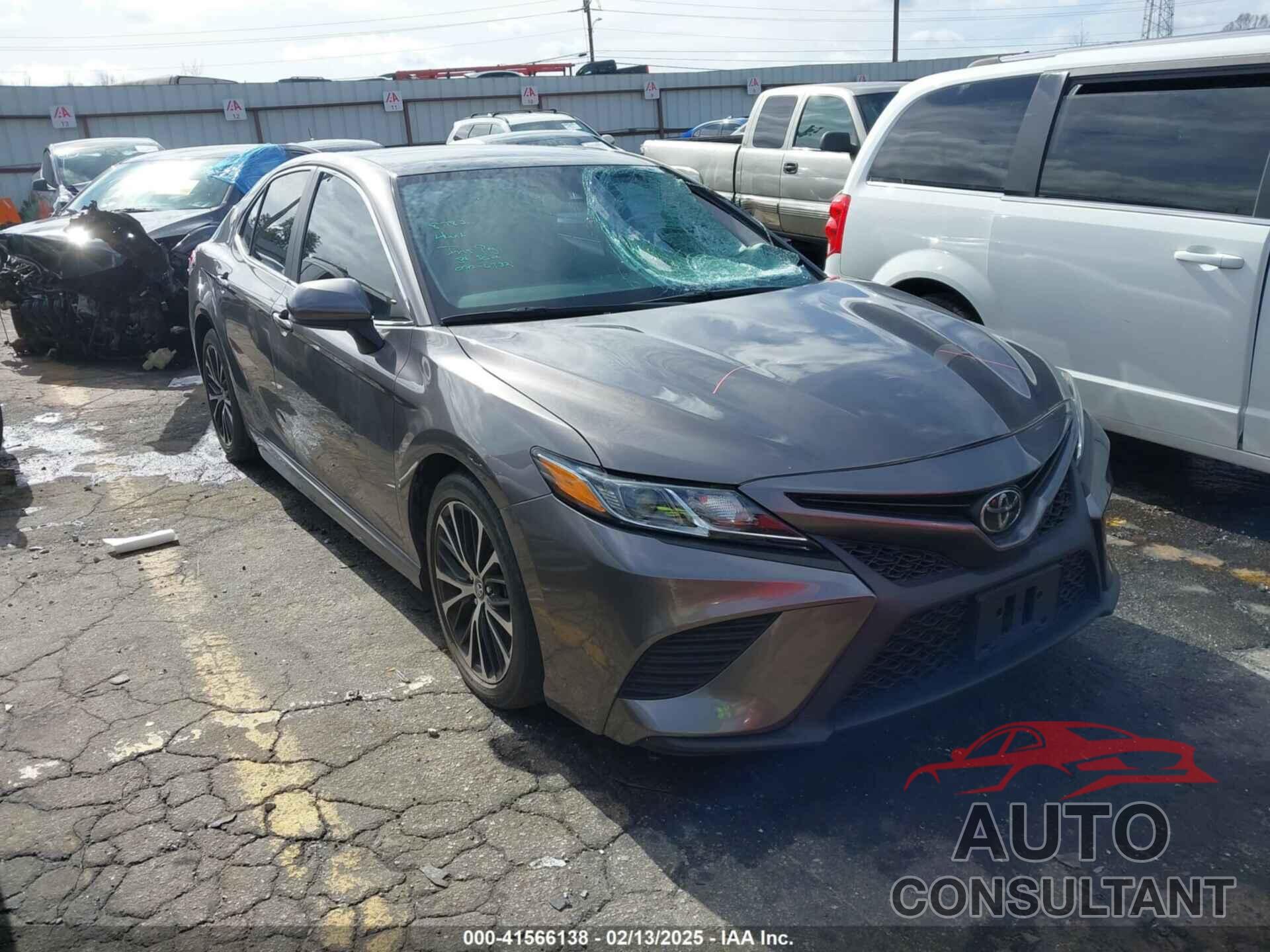 TOYOTA CAMRY 2020 - 4T1G11AK3LU910056