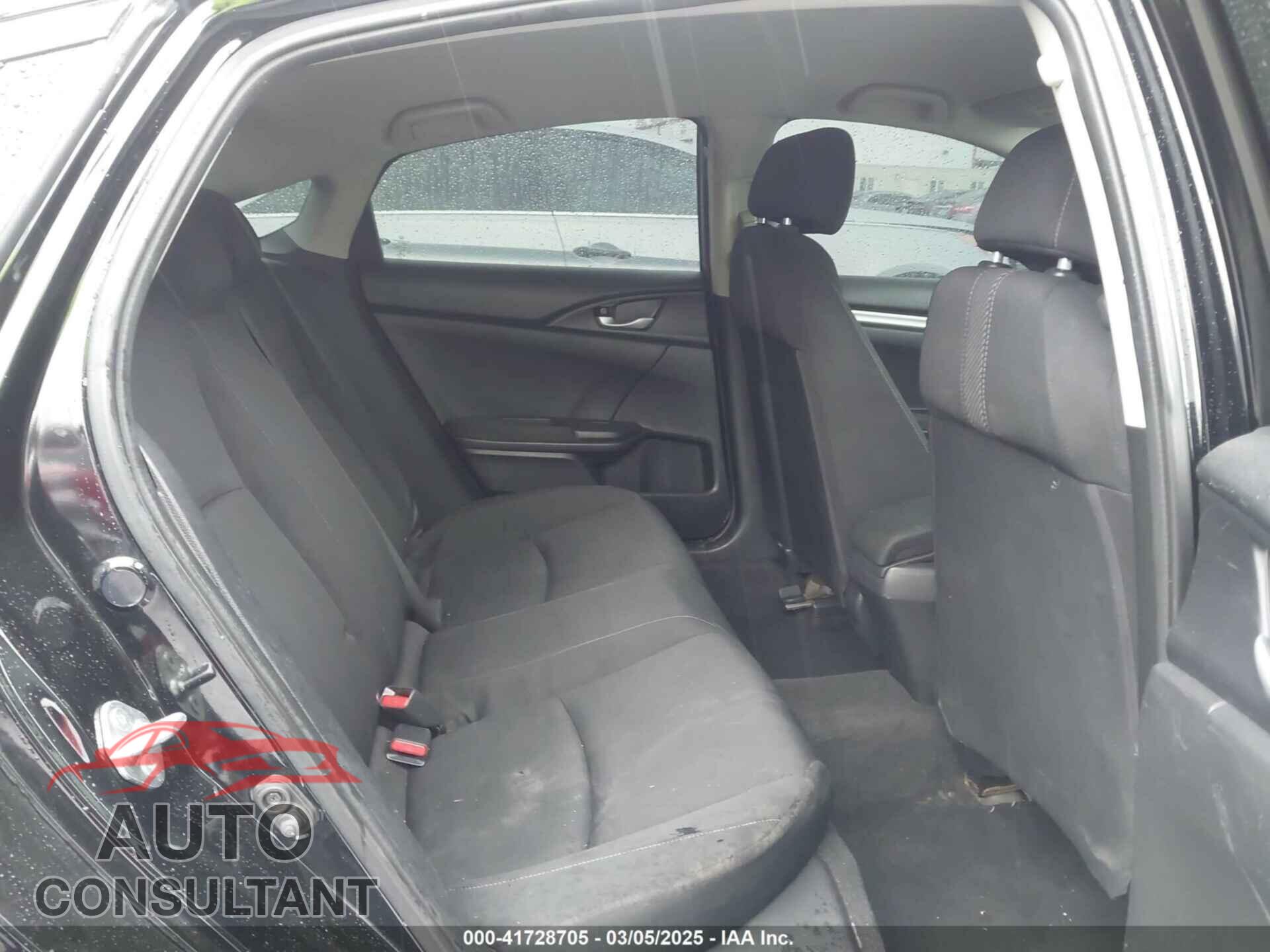 HONDA CIVIC 2018 - 2HGFC2F51JH603473