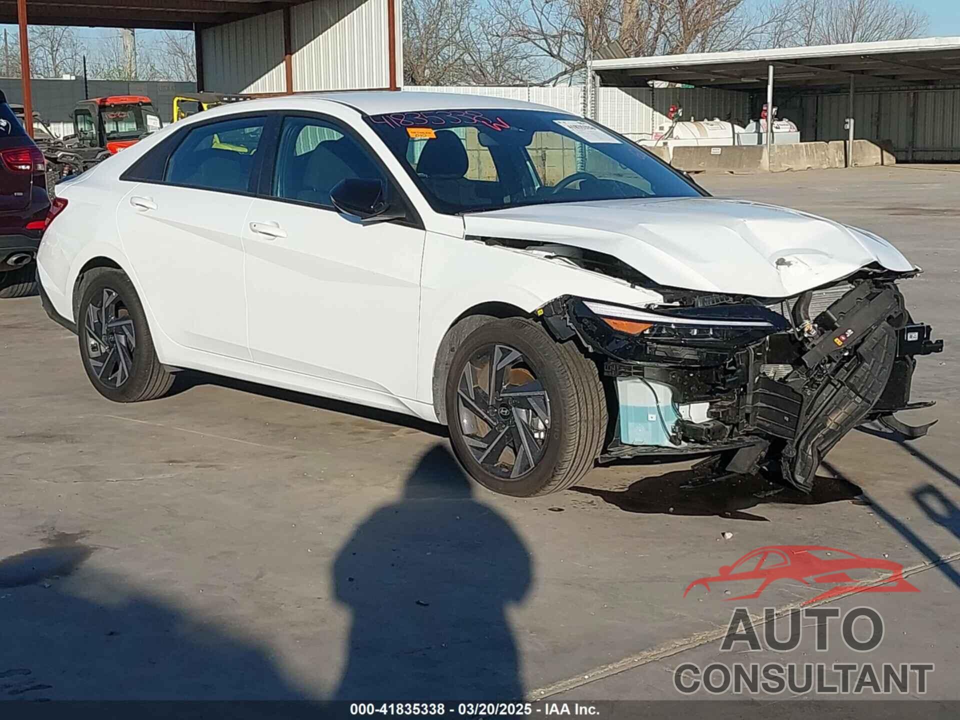HYUNDAI ELANTRA 2025 - KMHLM4DG6SU939998