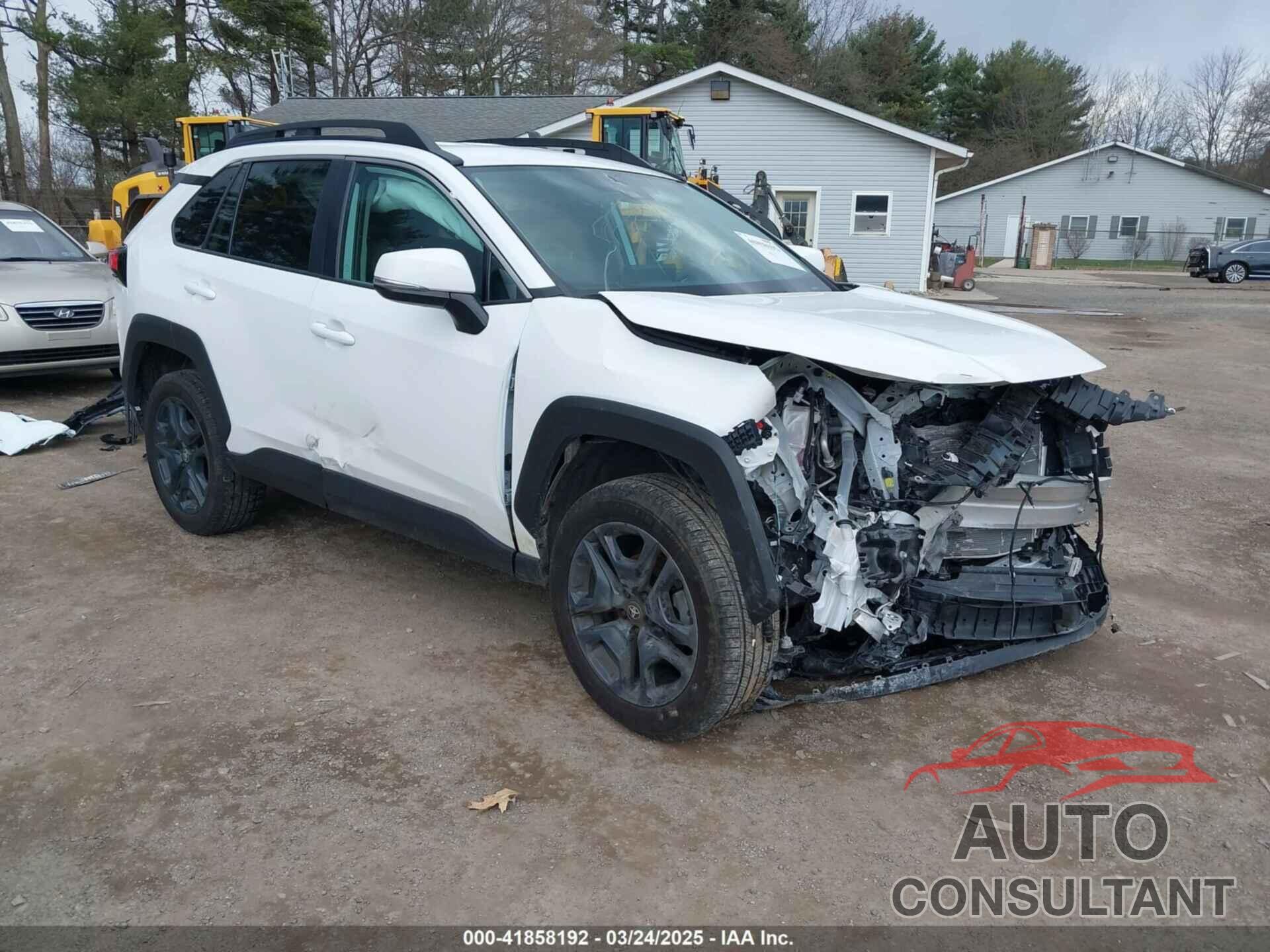 TOYOTA RAV4 2024 - 2T3J1RFV4RW442281
