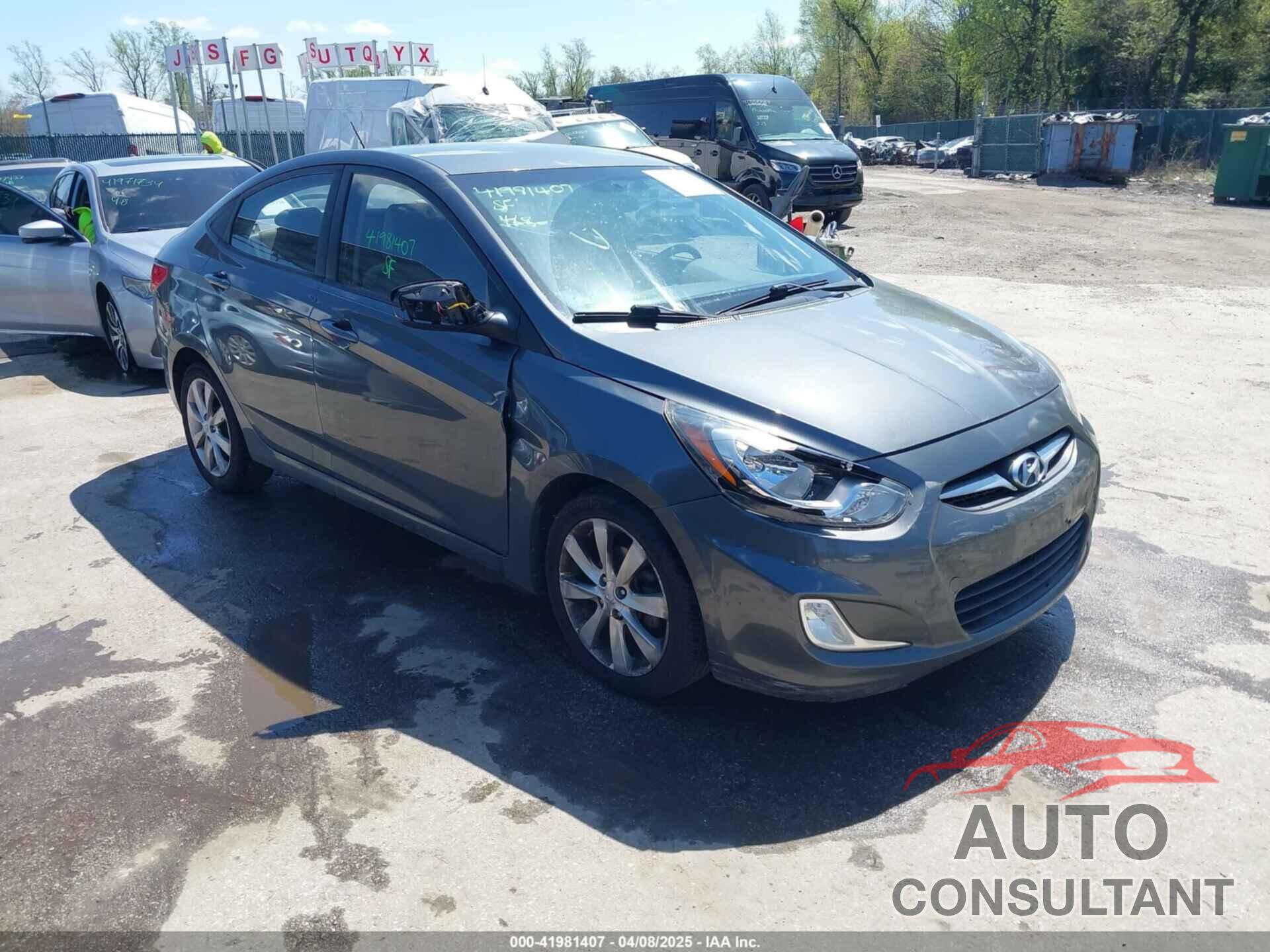 HYUNDAI ACCENT 2012 - KMHCU4AE2CU110933