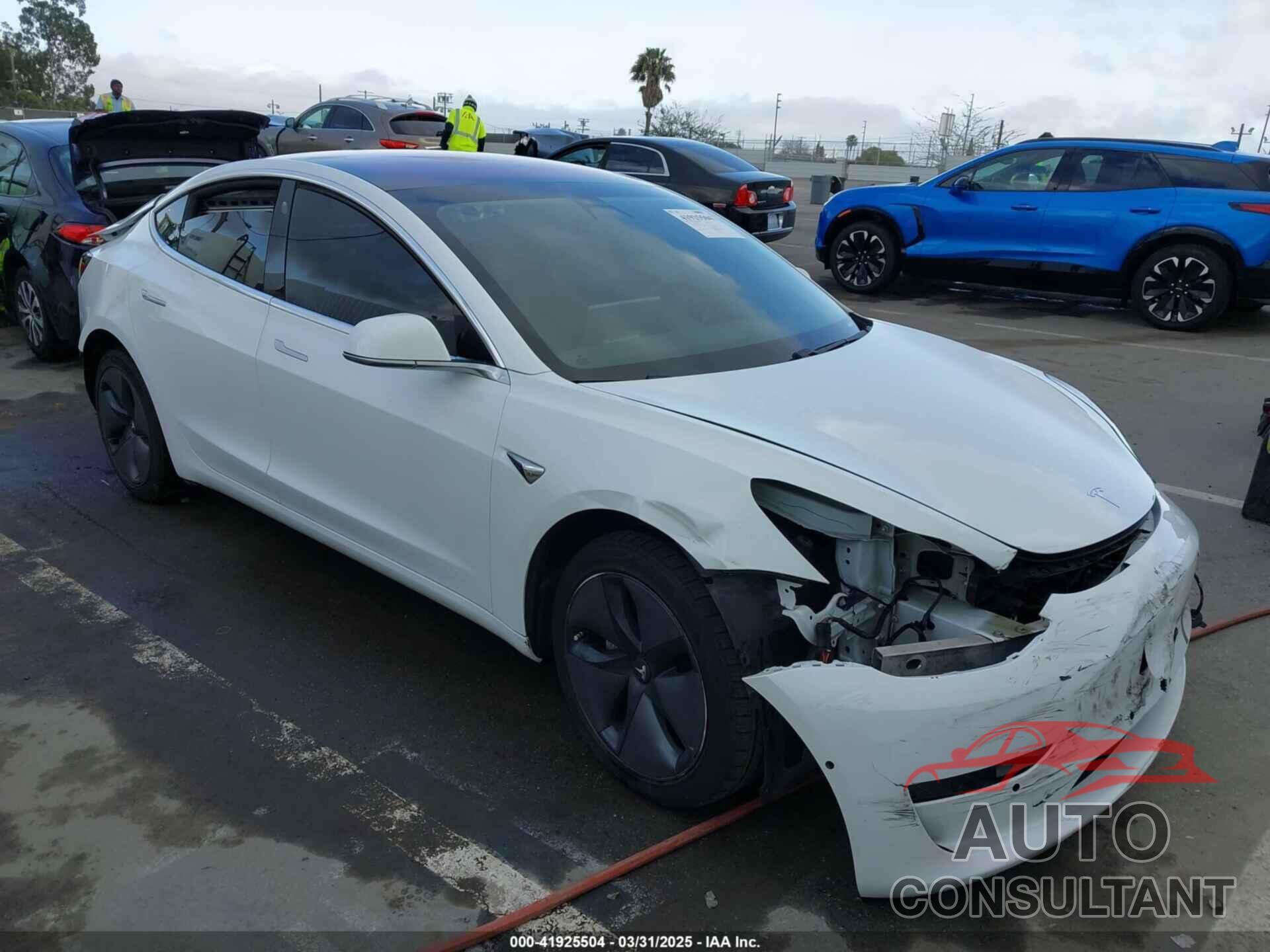 TESLA MODEL 3 2018 - 5YJ3E1EA3JF023300