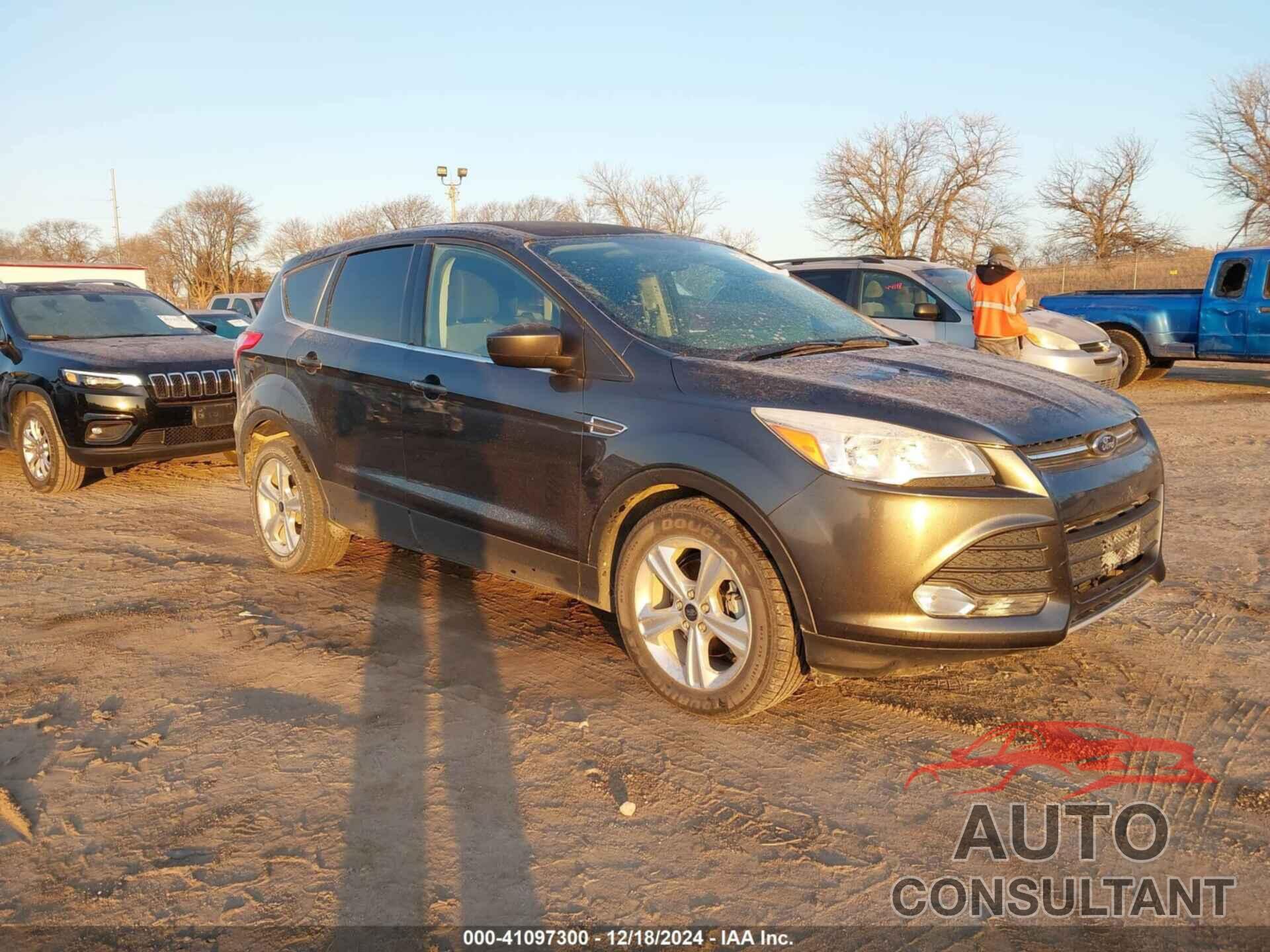 FORD ESCAPE 2015 - 1FMCU0G78FUA65406