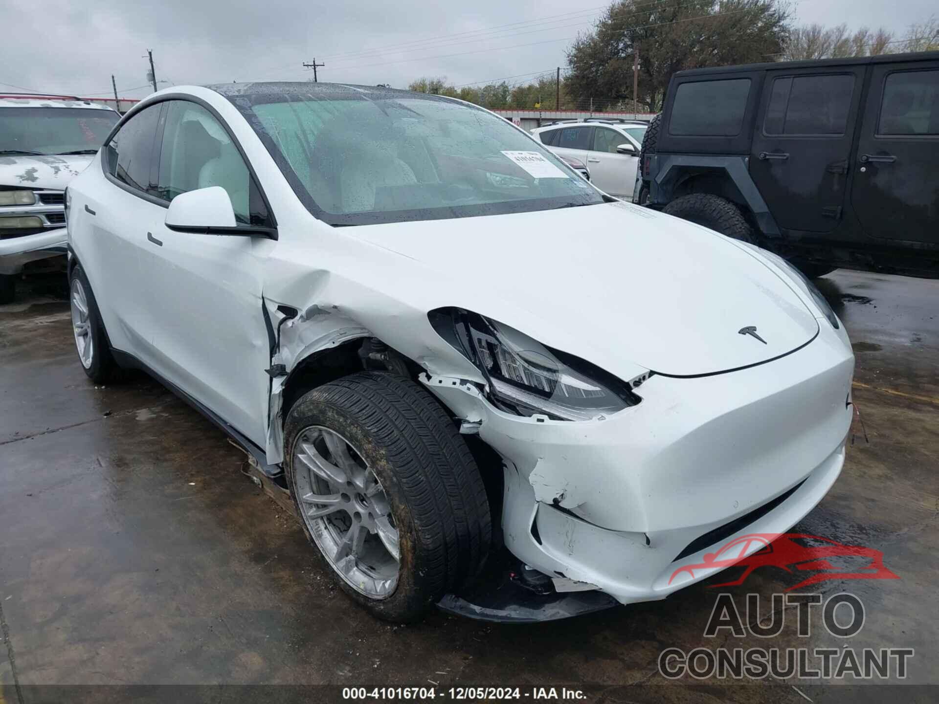 TESLA MODEL Y 2022 - 7SAYGDEE3NF380067