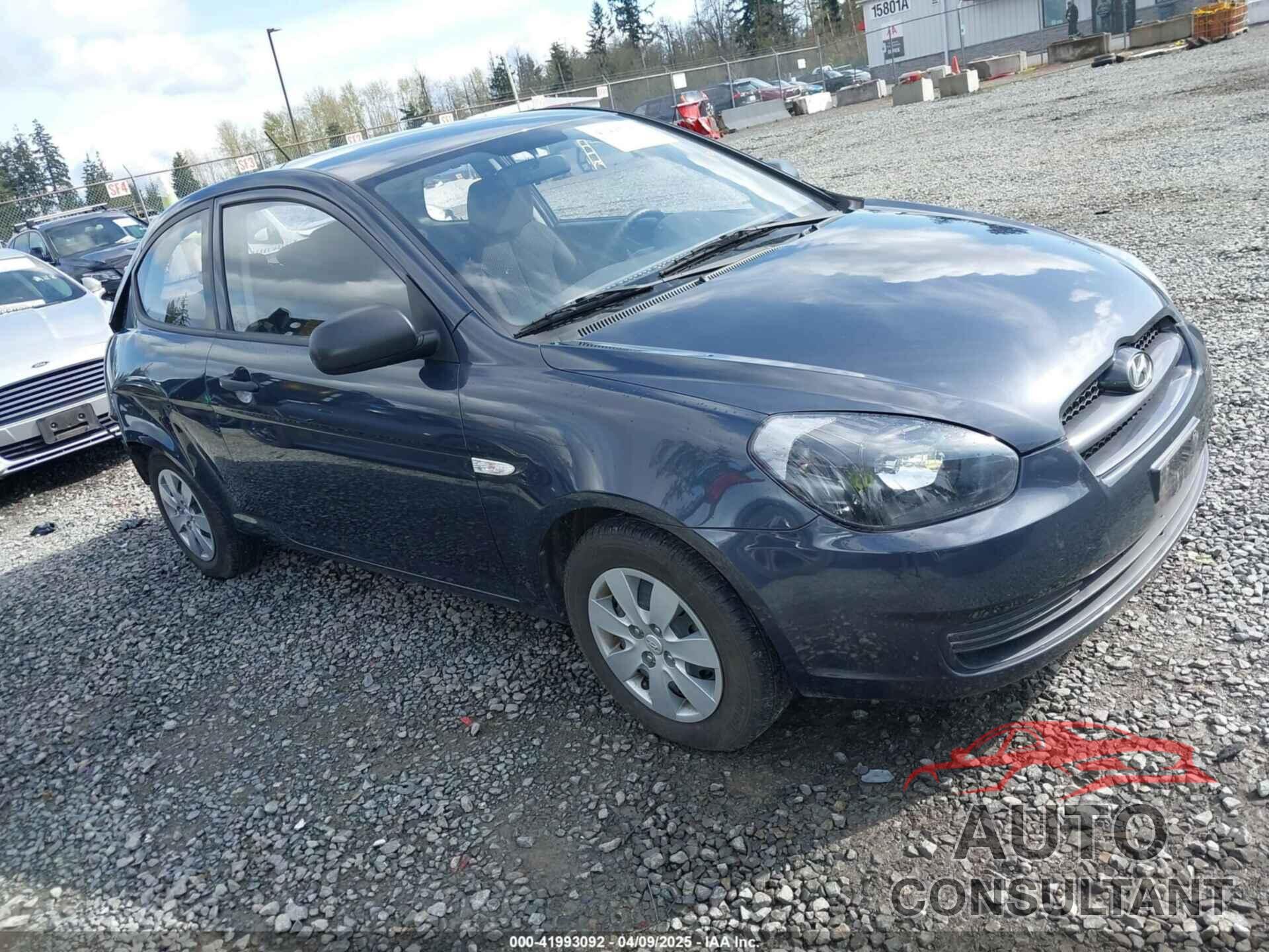 HYUNDAI ACCENT 2011 - KMHCM3AC0BU194435